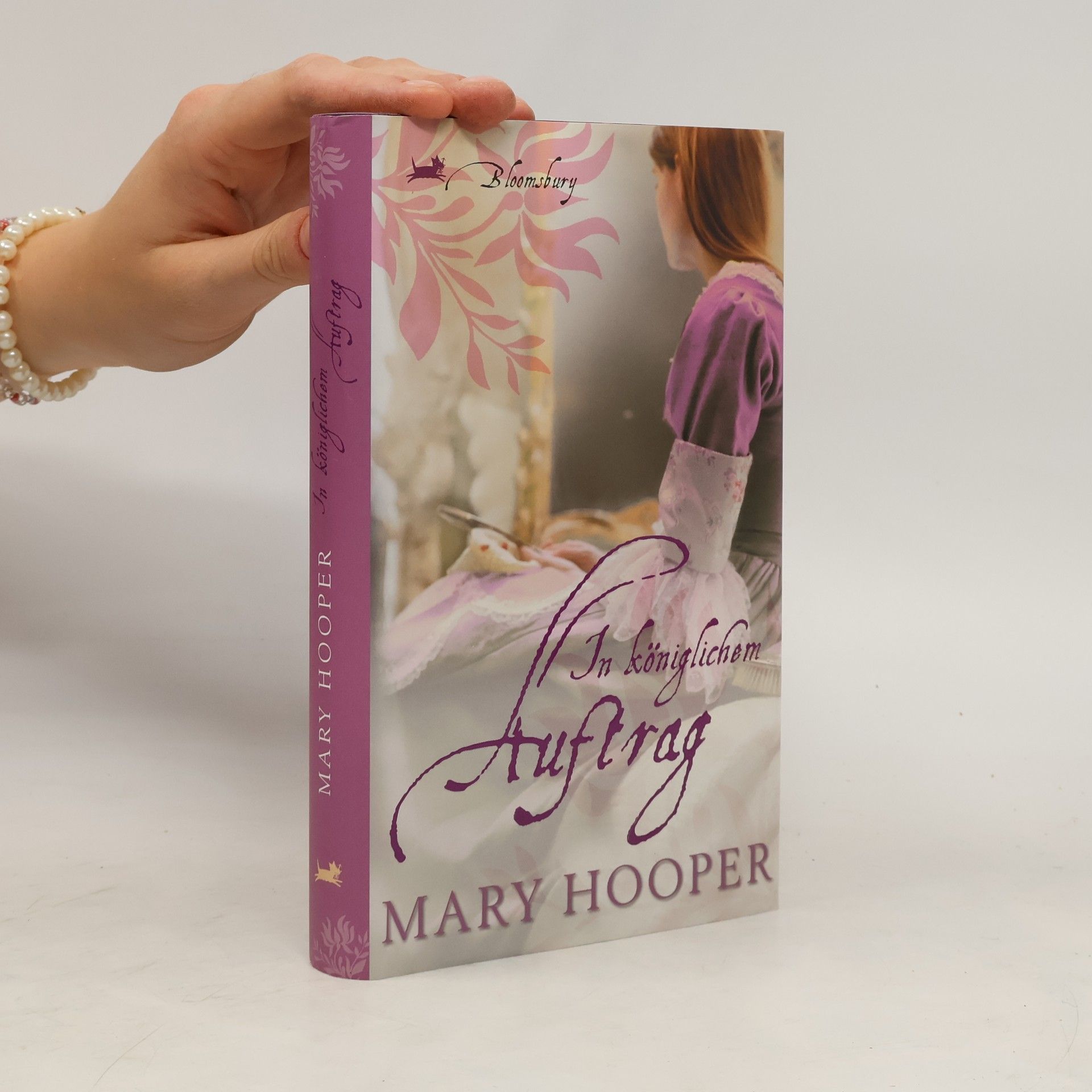 Mary Hooper In königlichem Auftrag