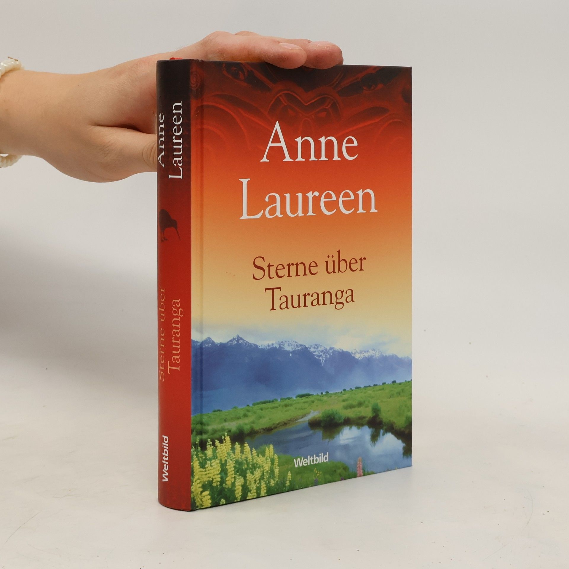 Anne Laureen Sterne über Tauranga