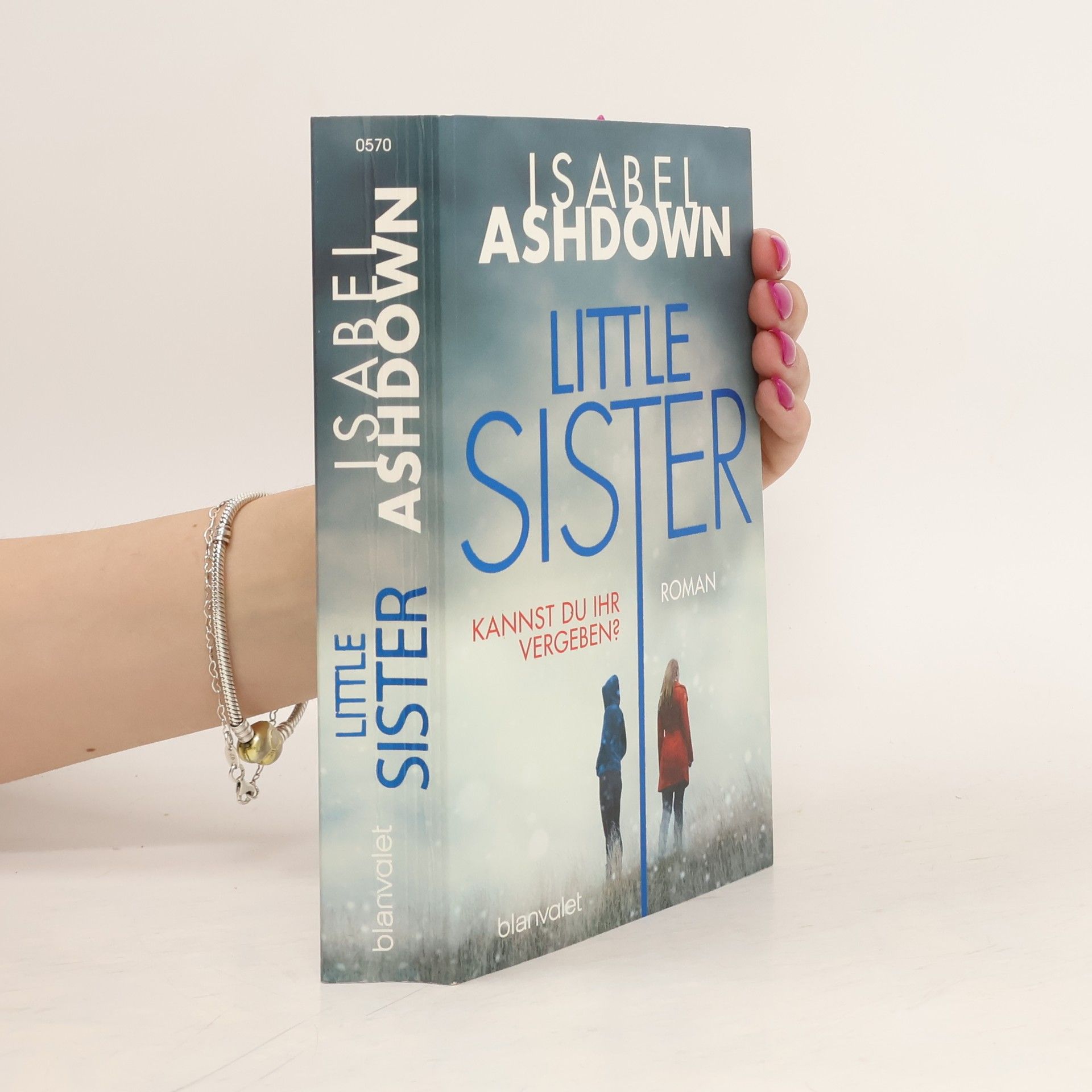 Isabel Ashdown Little sister