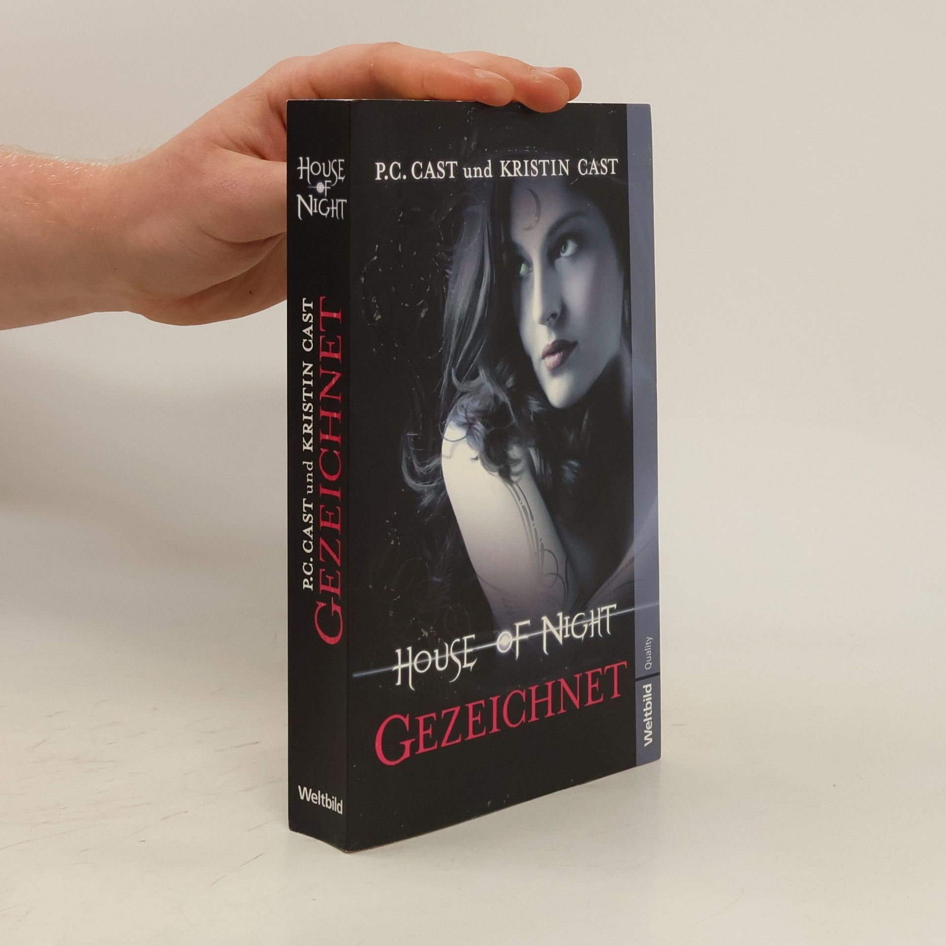 Phyllis Christine Cast House of Night. Gezeichnet
