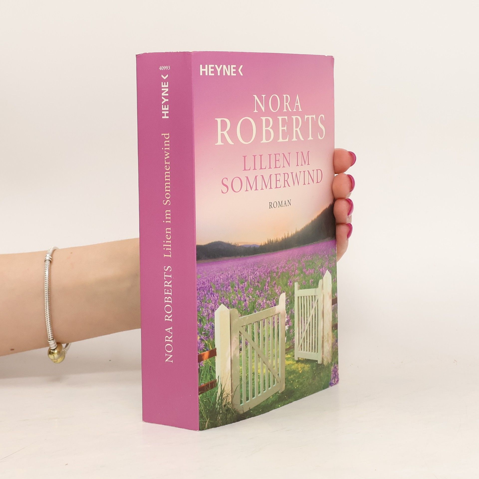 Nora Roberts Lilien im Sommerwind