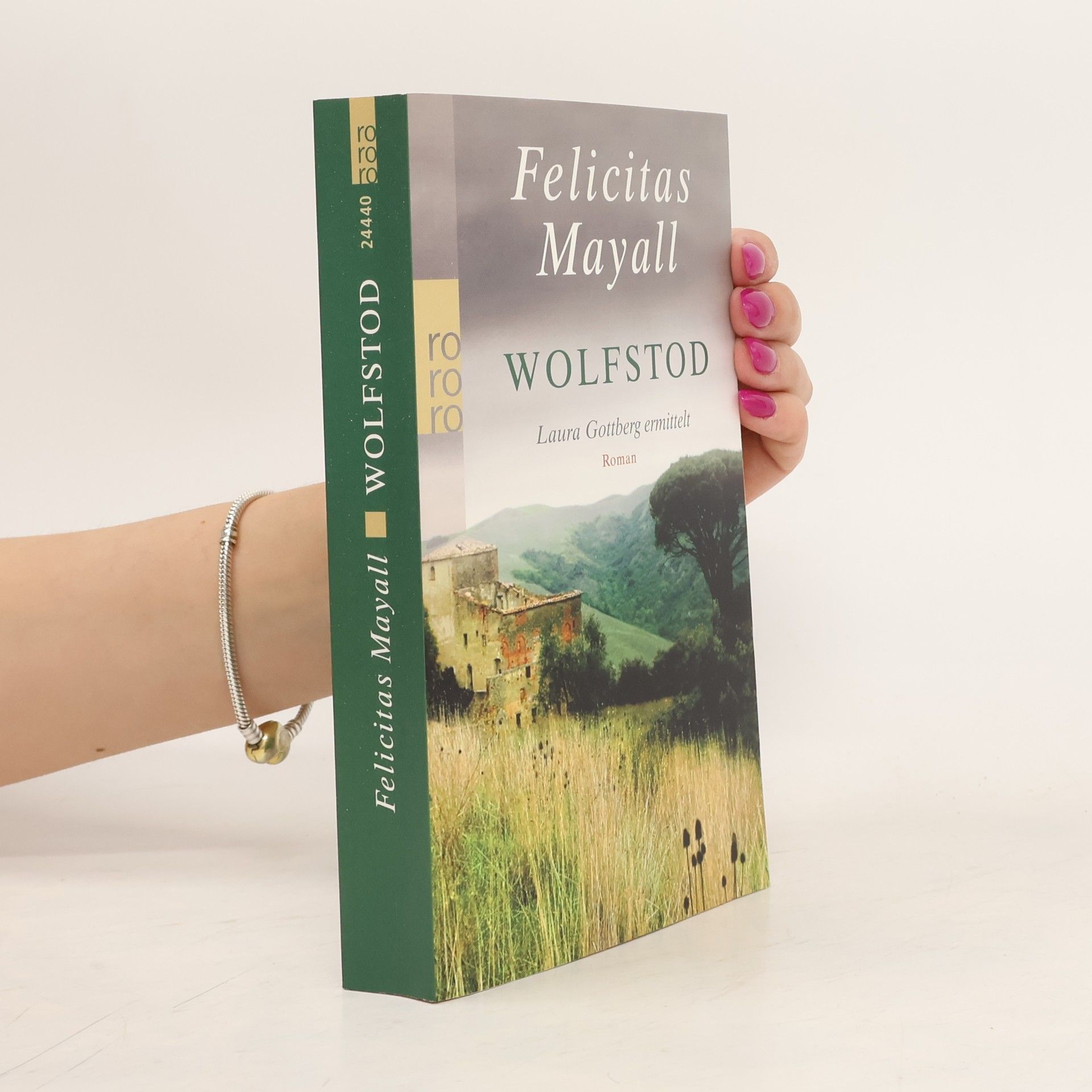 Felicitas Mayall Wolfstod