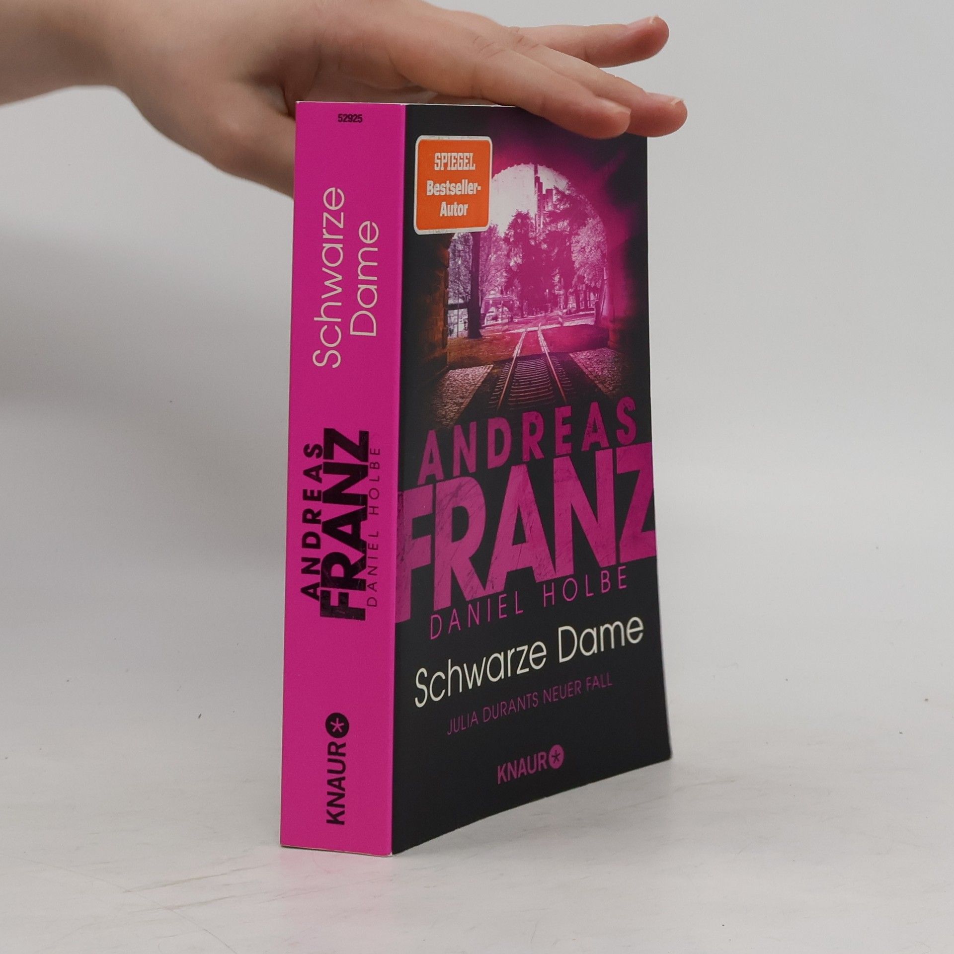 Schwarze Dame