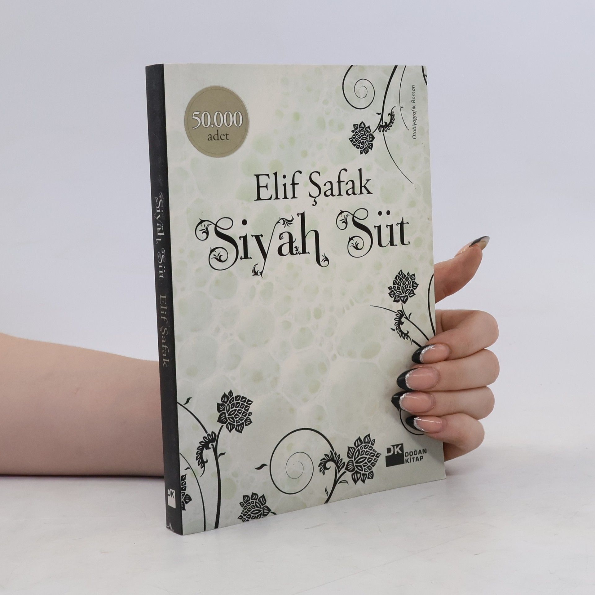 Elif Shafak Siyah Süt