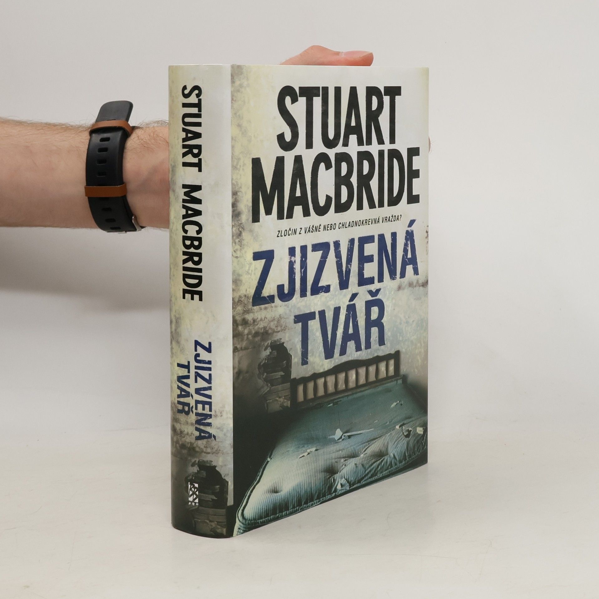 Stuart MacBride Zjizvená tvář
