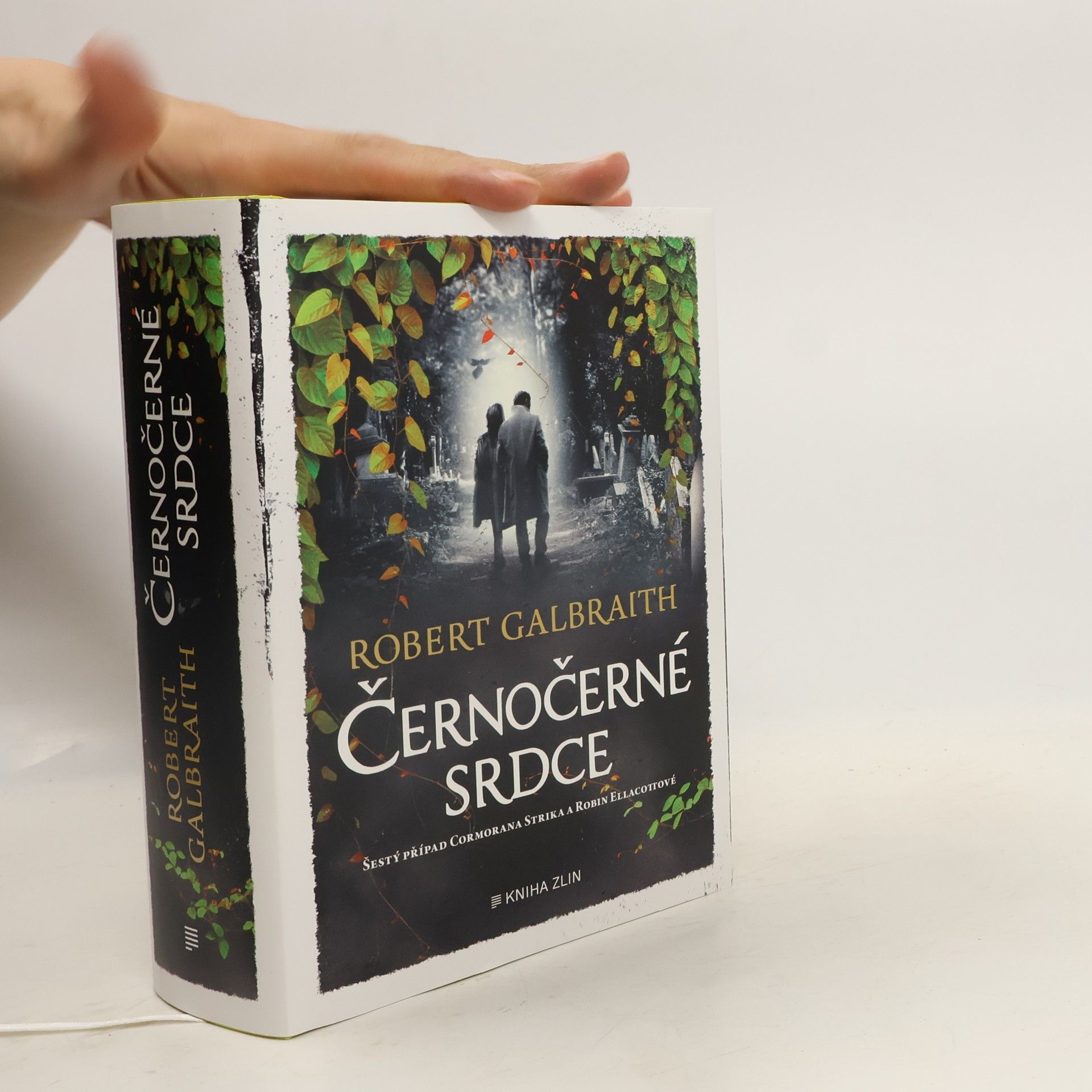 J. K. Rowling Černočerné srdce