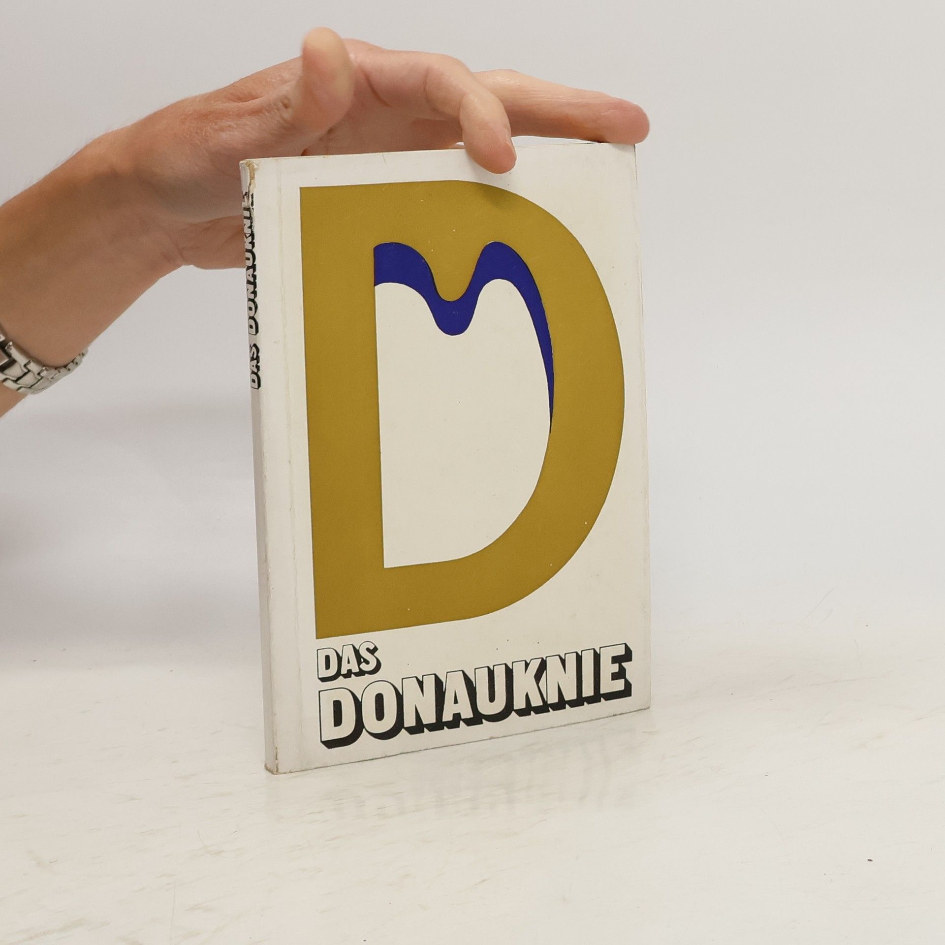 László Cseke Das Donauknie