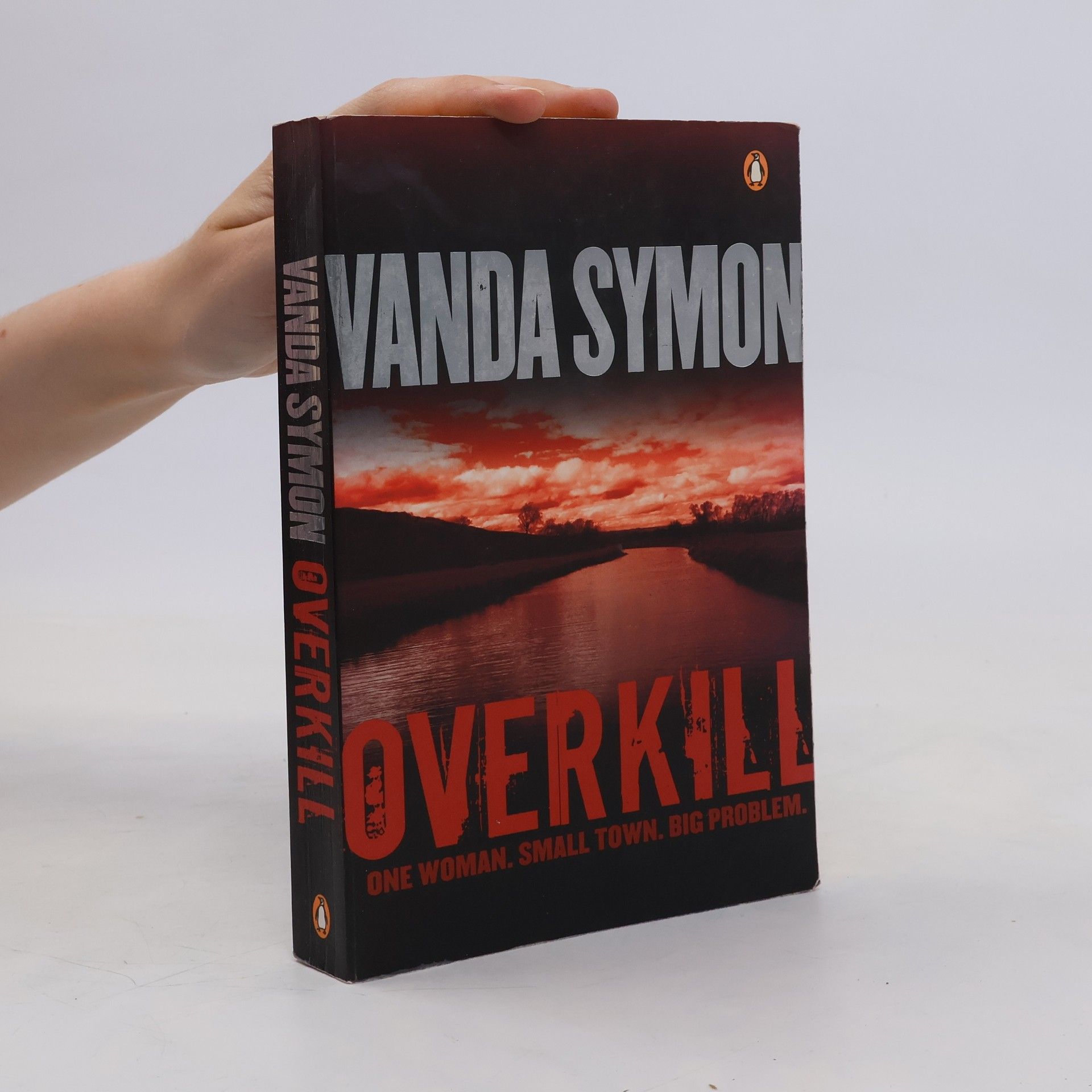Vanda Symon Overkill