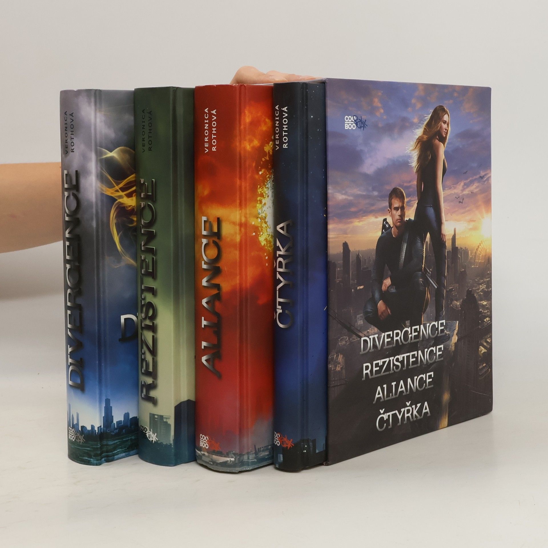 Veronica Roth Divergentní trilogie + Čtyřka (Box)