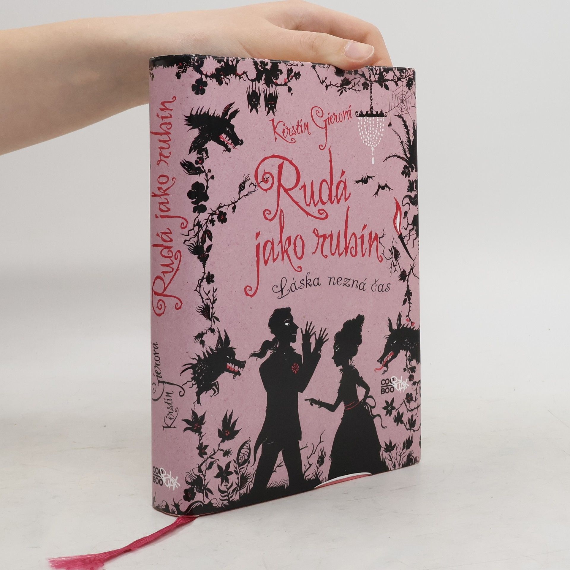 Kerstin Gier Rudá jako rubín