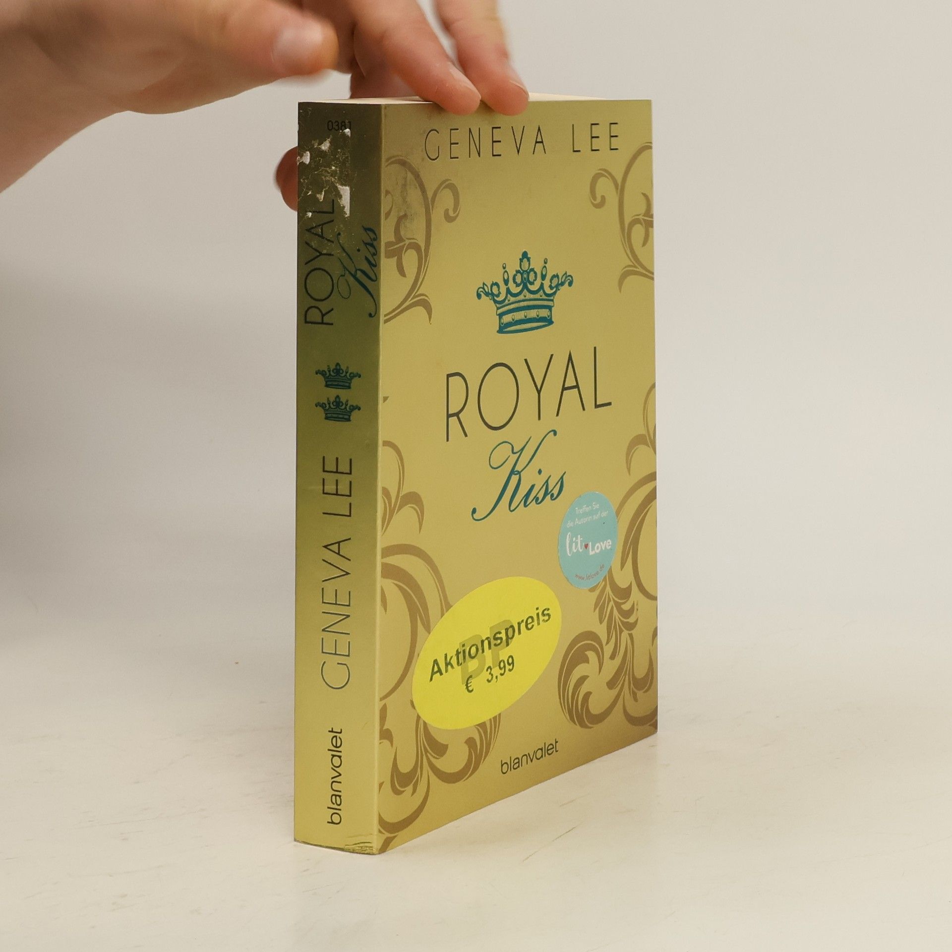 Geneva Lee Royal Kiss