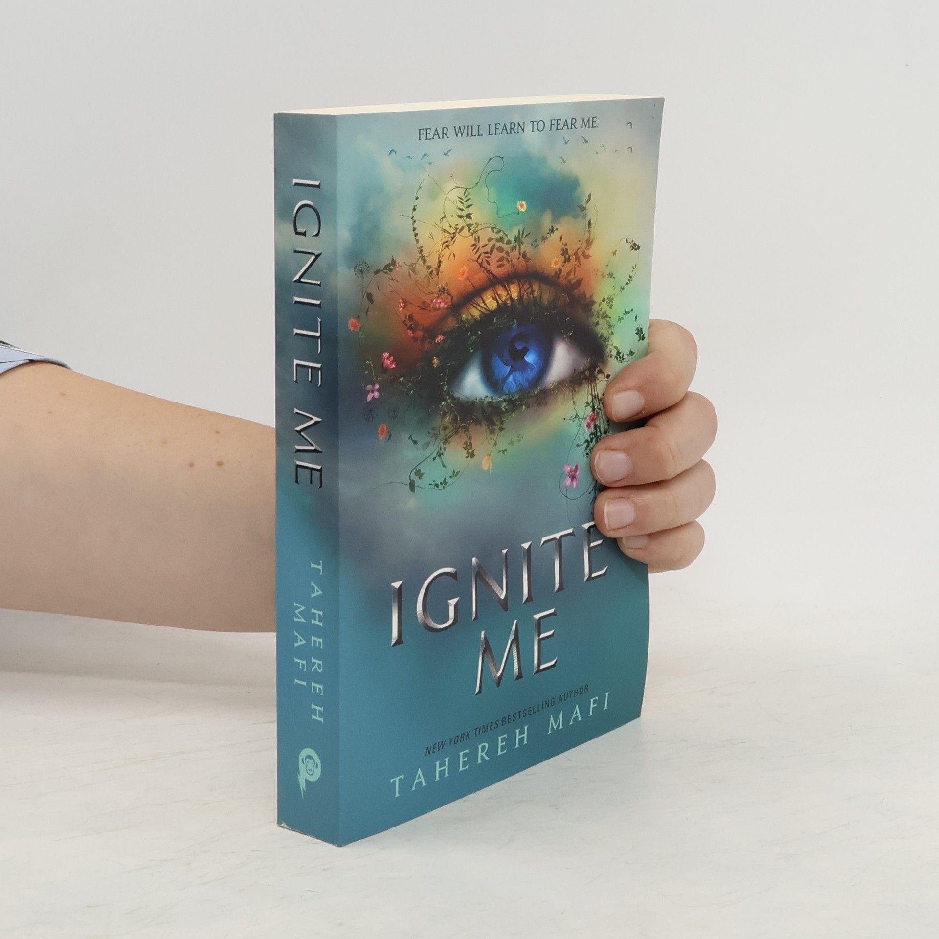 Tahereh Mafi Ignite me