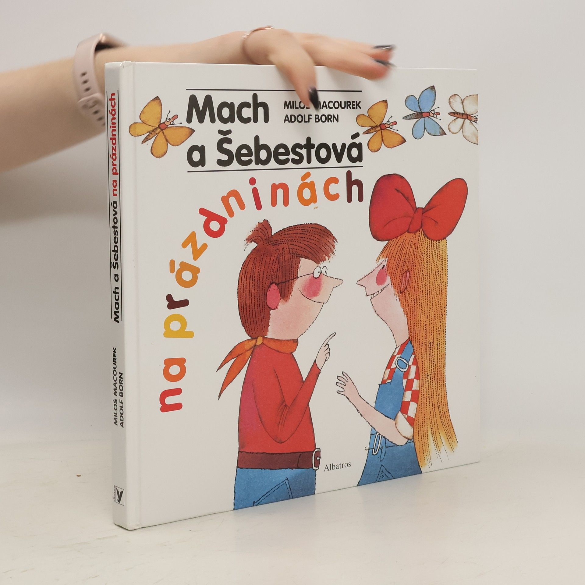 Miloš Macourek Mach a Šebestová na prázdninách