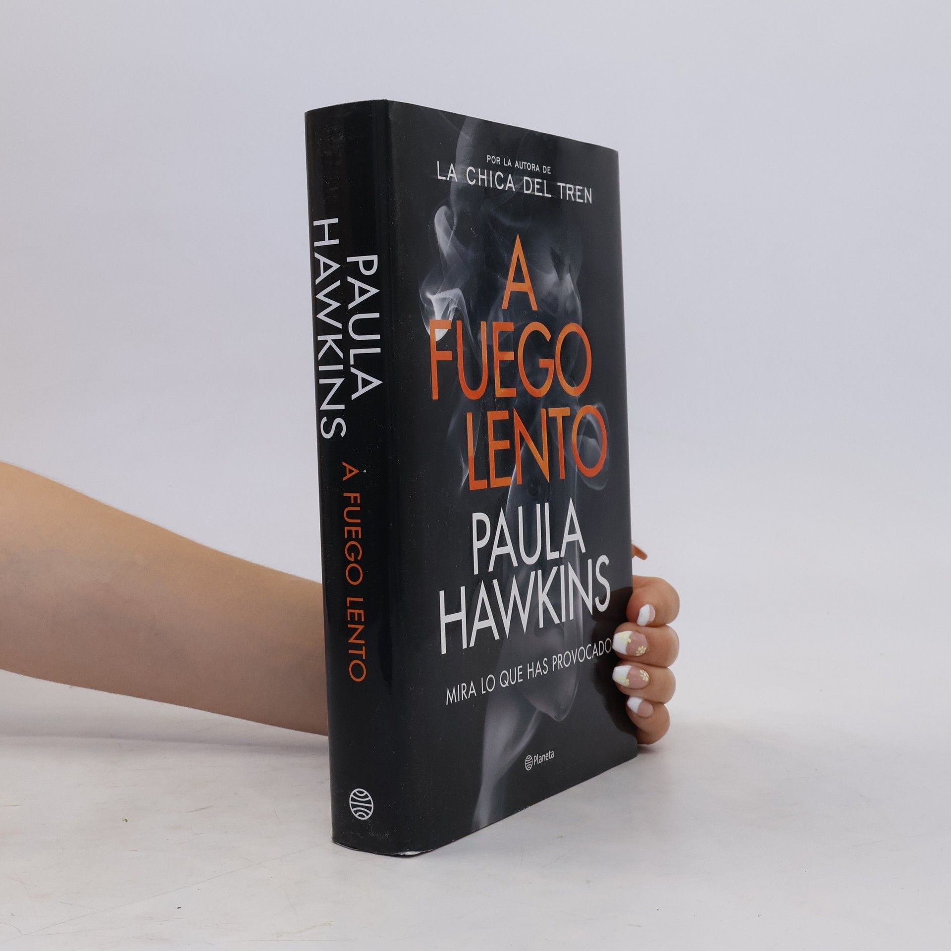 Paula Hawkins A fuego lento