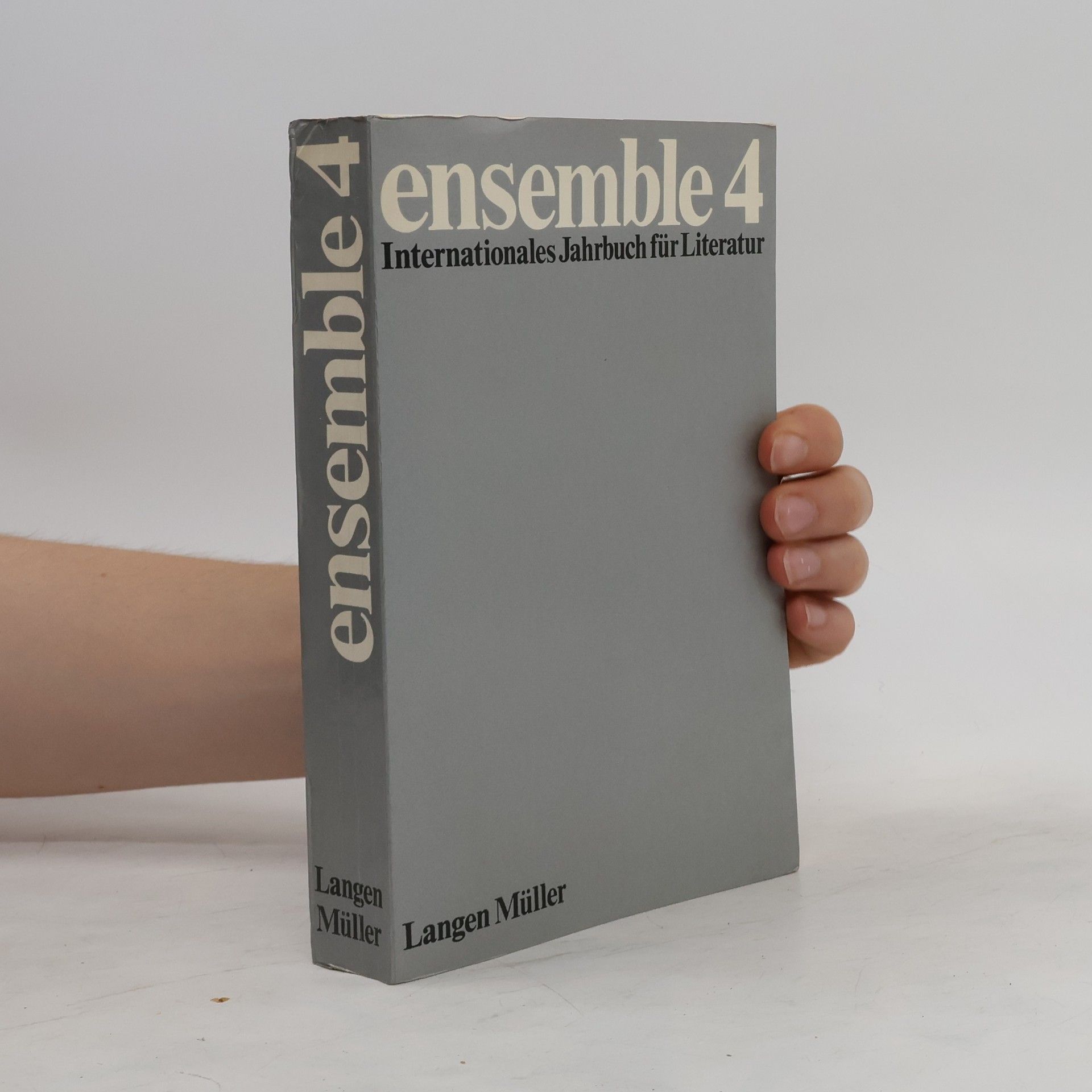 kolektiv Ensemble: internationales Jahrbuch für Literatur 4
