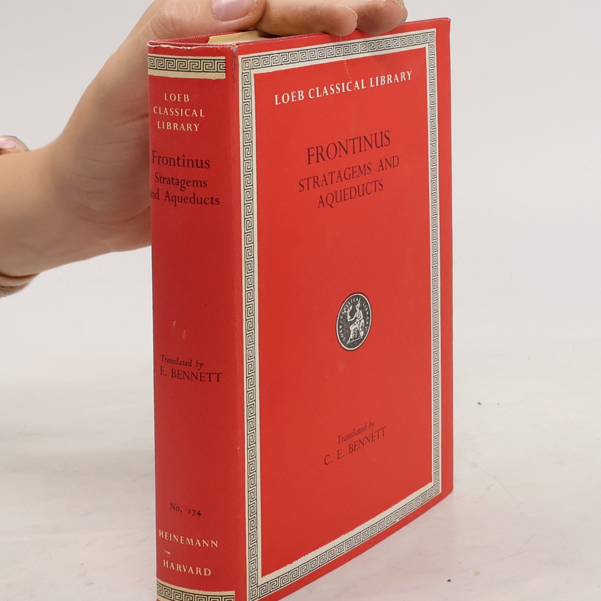 Collectif d'auteurs Frontinus. The Stratagems and The Aqueducts of Rome