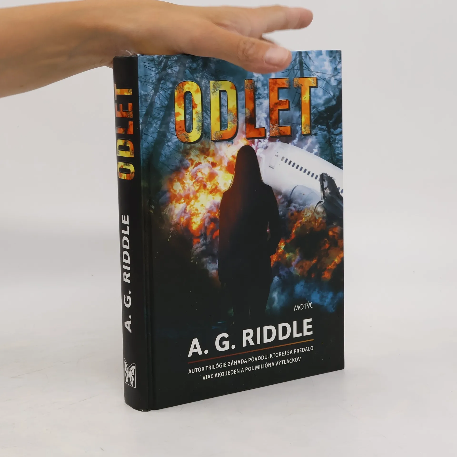 Odlet | Kniha | pevná | A. G. Riddle