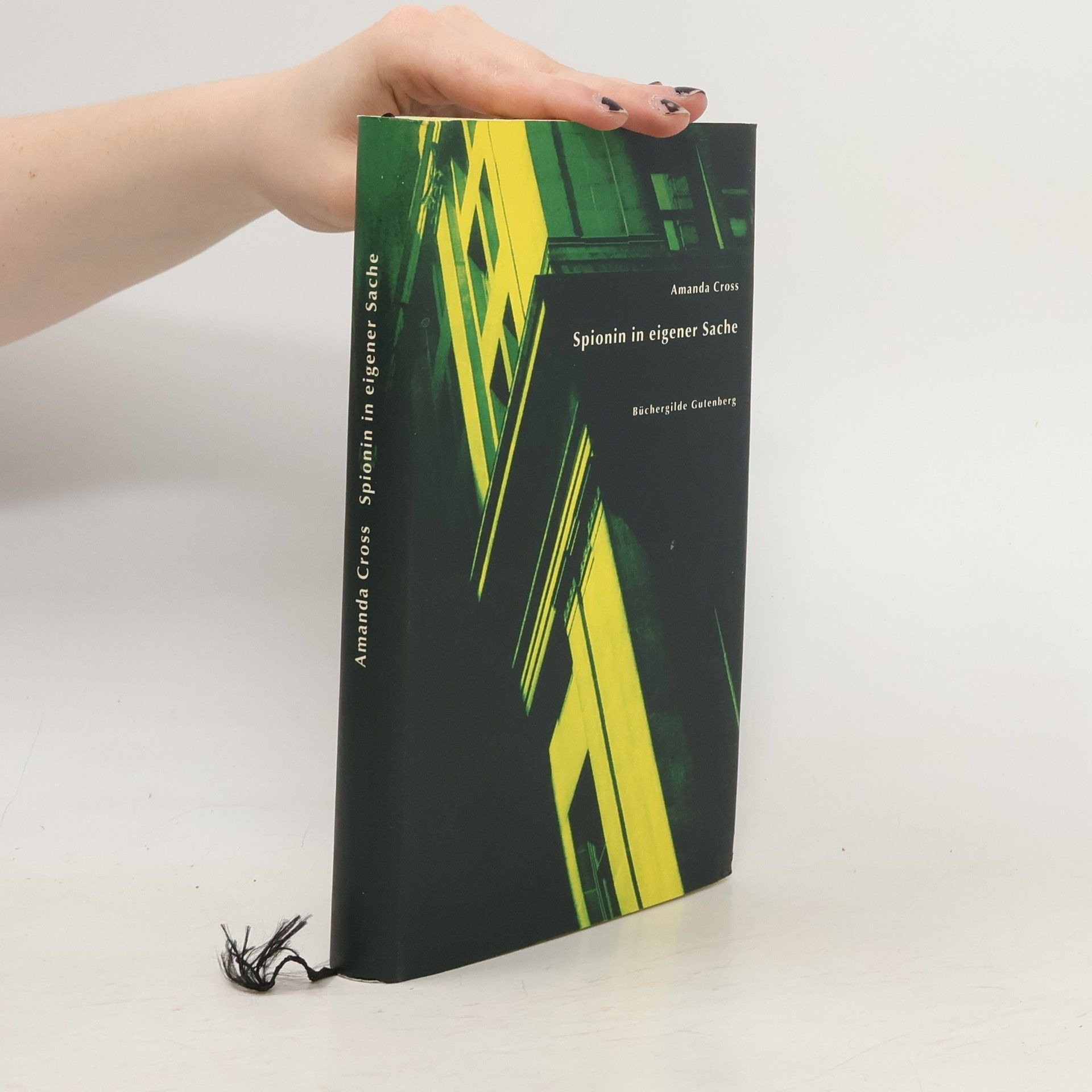 Amanda Cross Spionin in eigener Sache