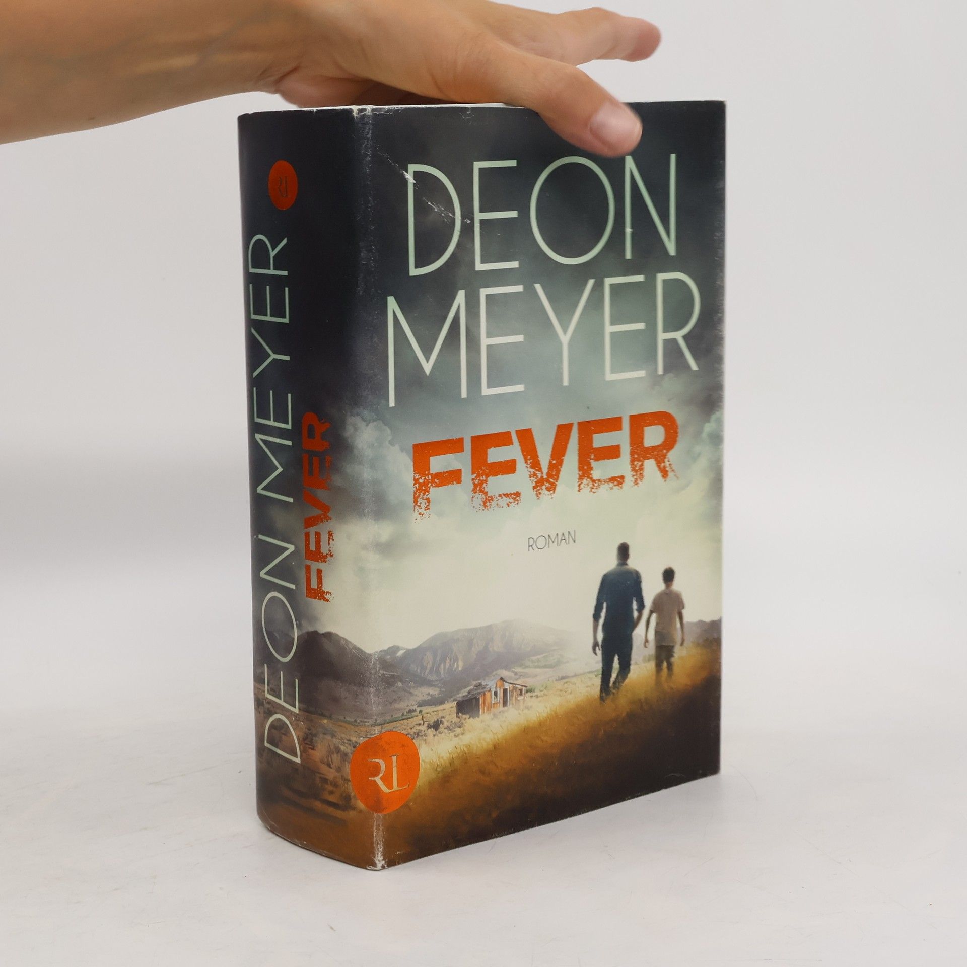 Deon Meyer Fever
