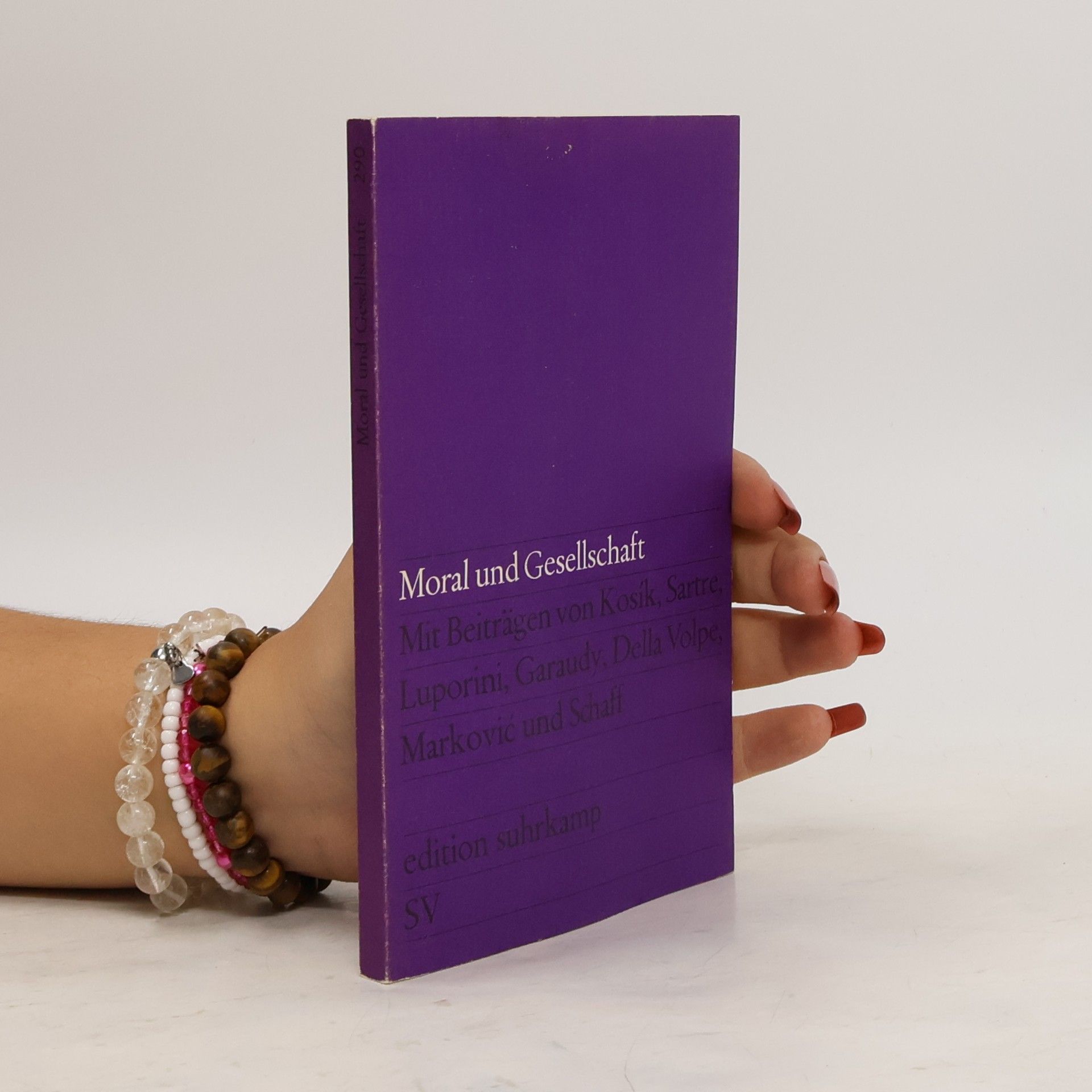 Collectif d'auteurs Moral und Gesellschaft