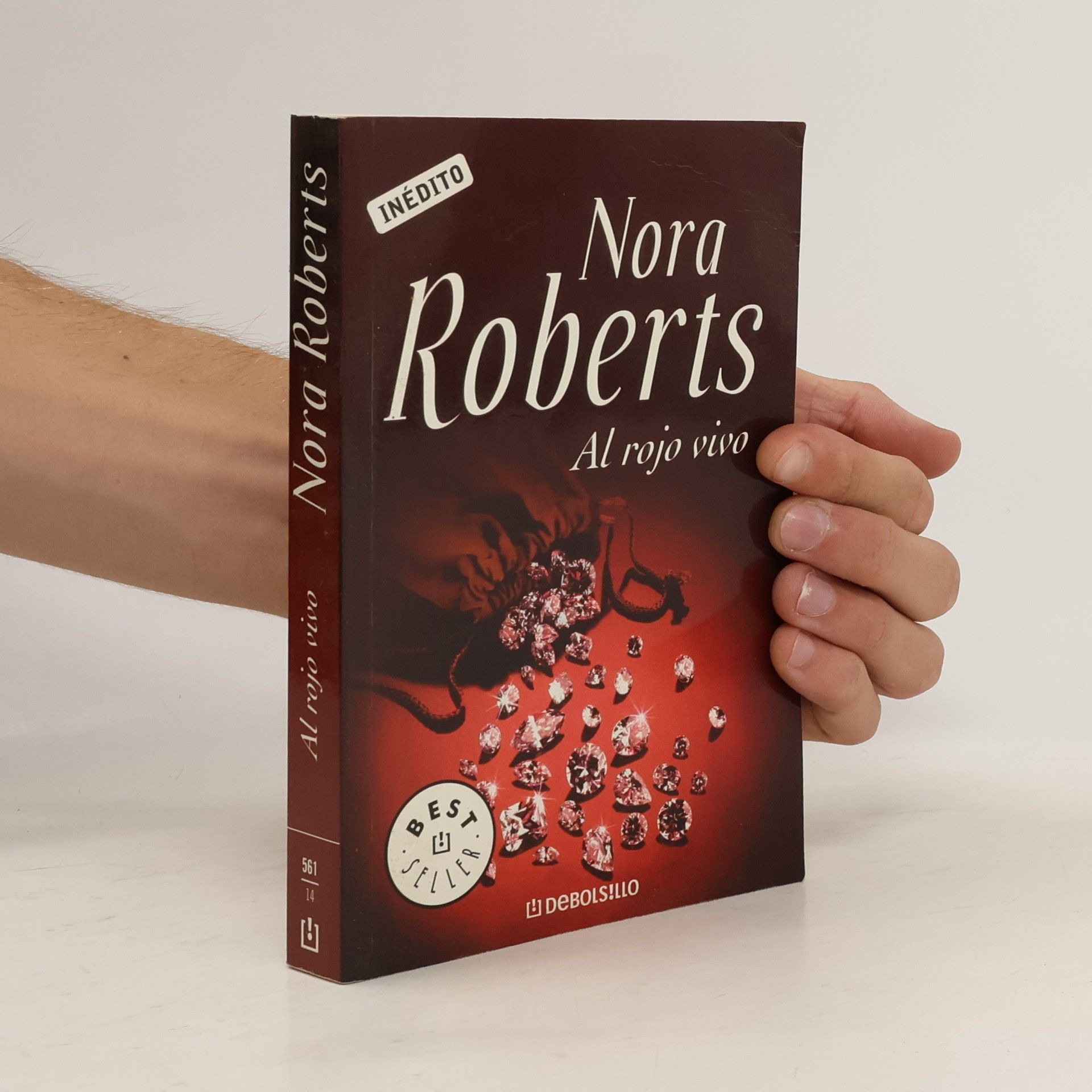 Nora Roberts Al rojo vivo