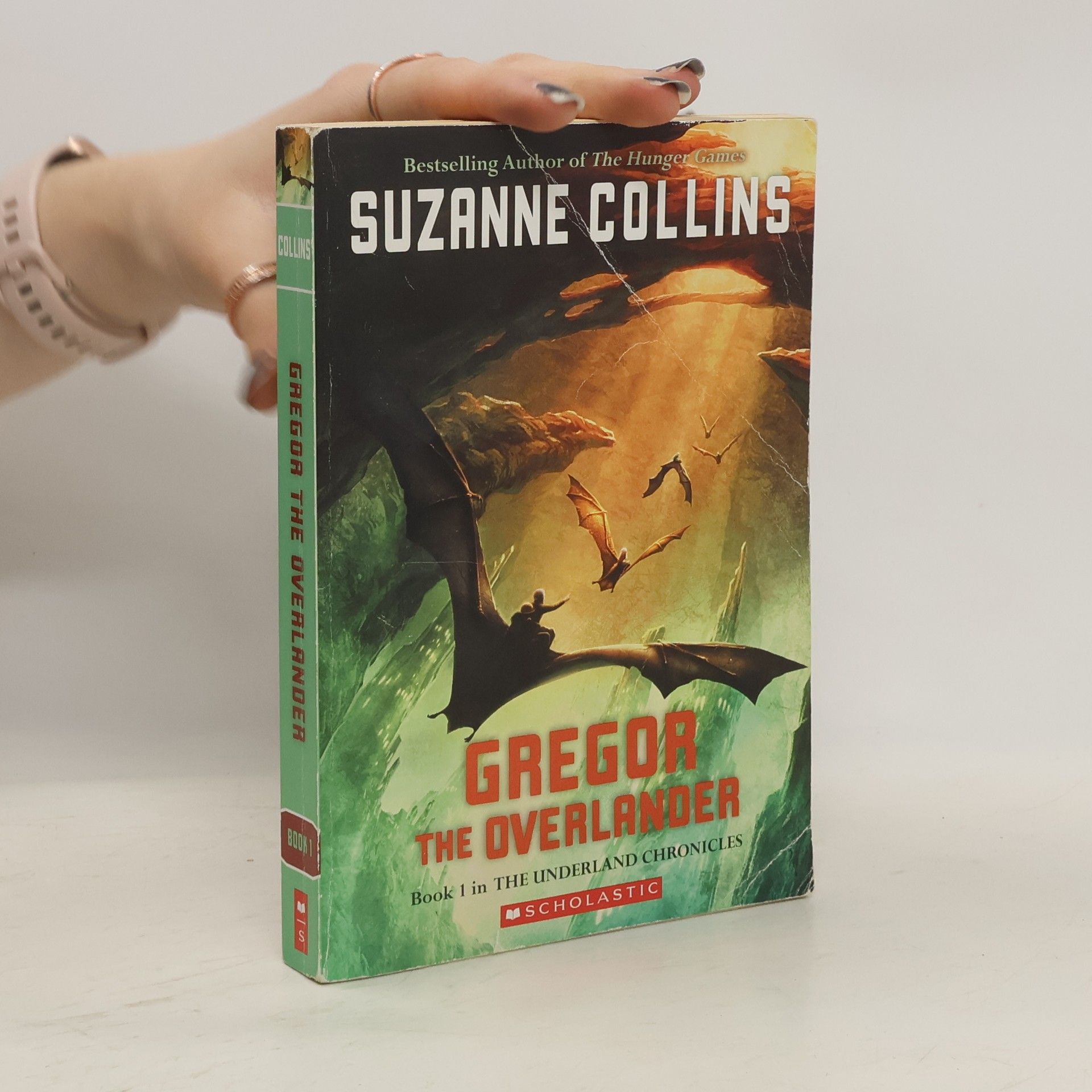Suzanne Collins Gregor. The Overlander