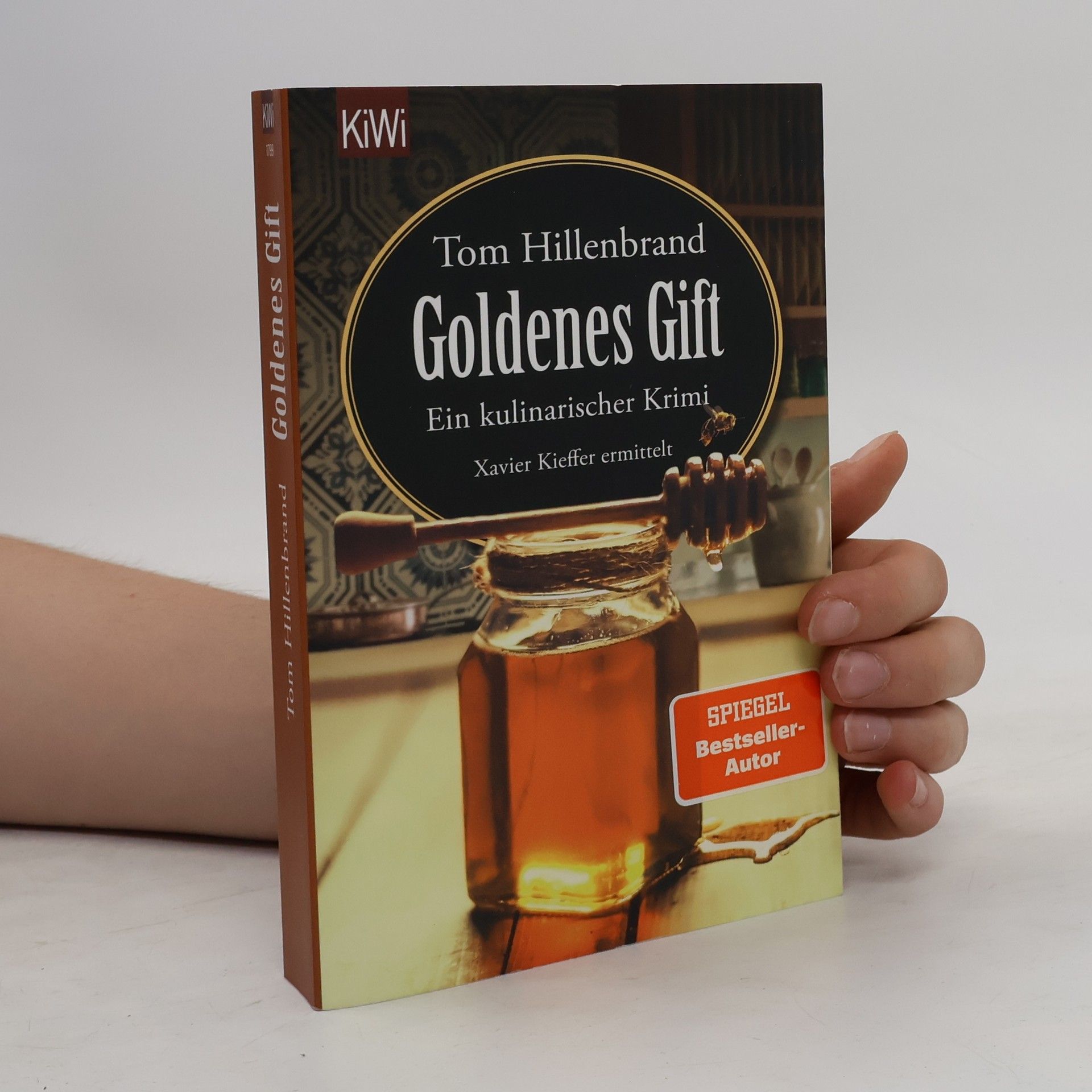 Tom Hillenbrand Goldenes Gift