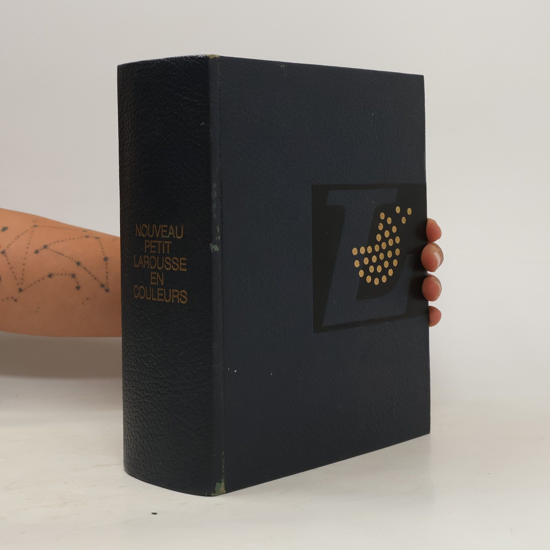 kolektiv Nouveau petit Larousse en couleurs