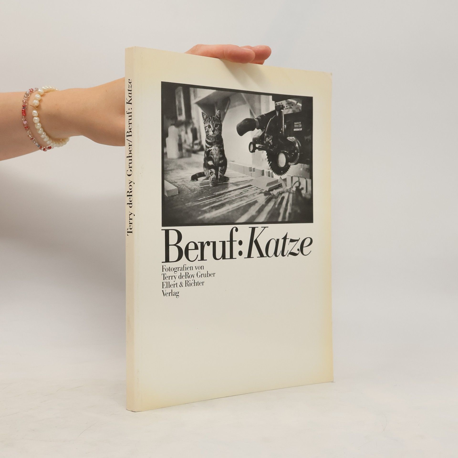 Terry deRoy Gruber Beruf: Katze