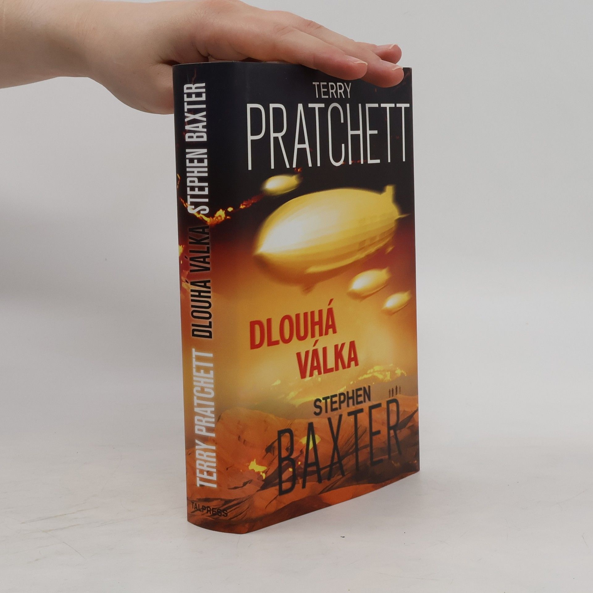 Terry Pratchett Dlouhá válka