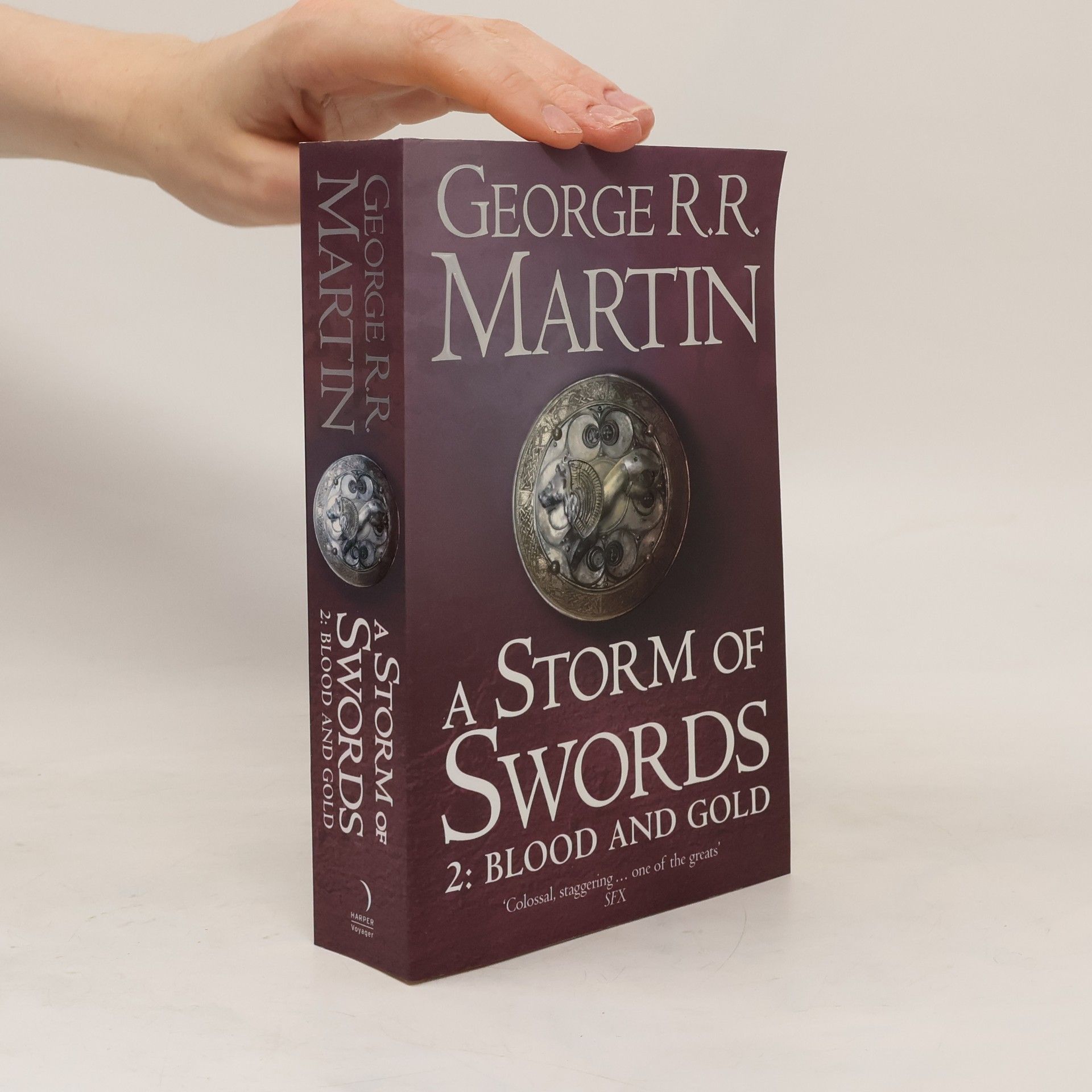 George R. R. Martin A song of ice and fire. Book three, A storm of swords. Part two, Blood and gold