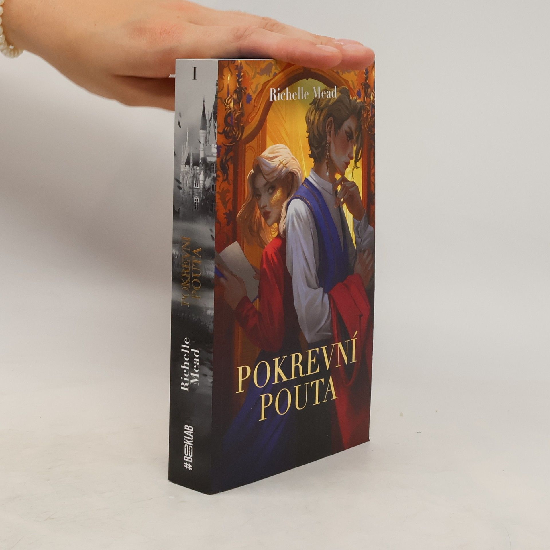 Richelle Mead Pokrevní pouta