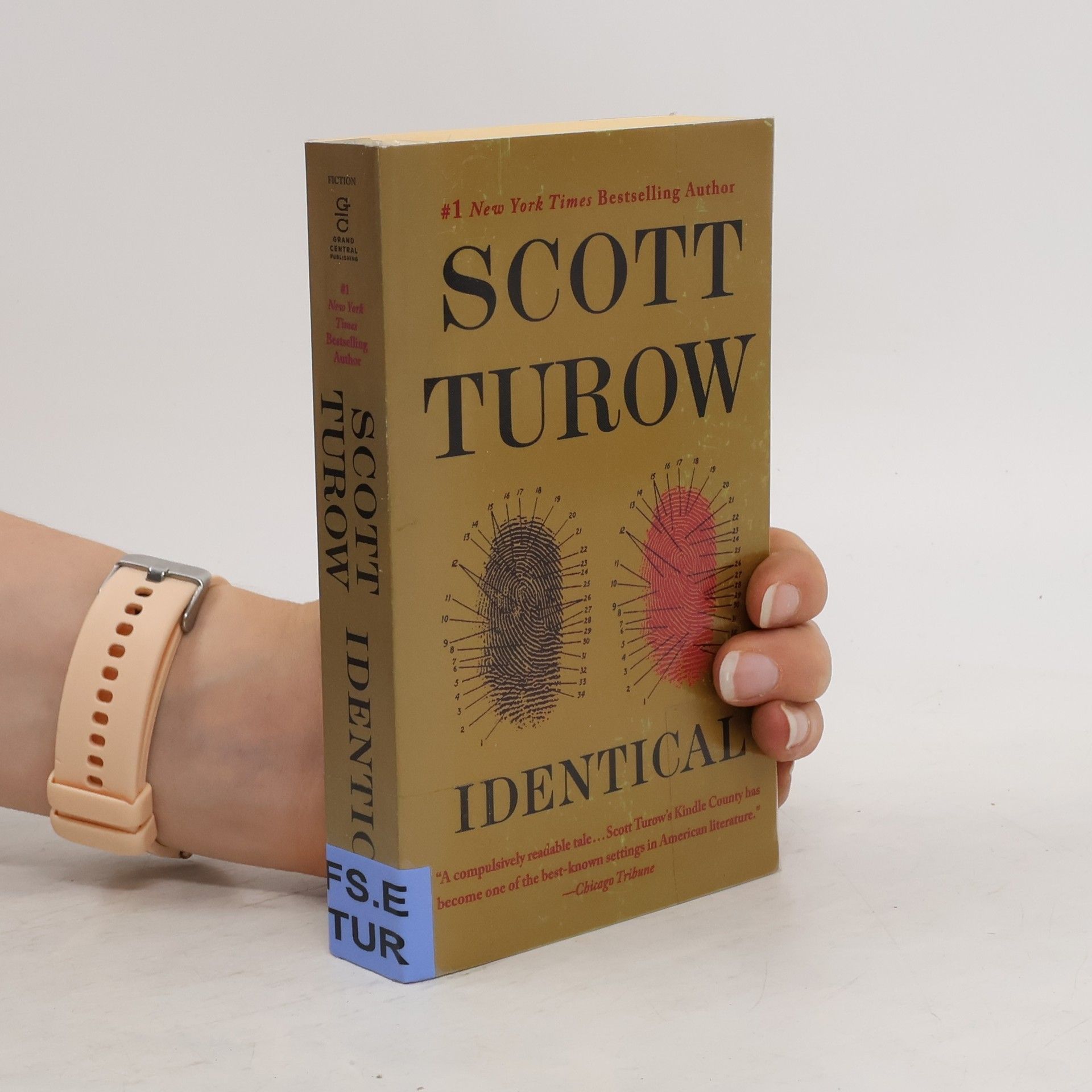 Scott Turow Identical. Die Erben des Zeus, englische Ausgabe