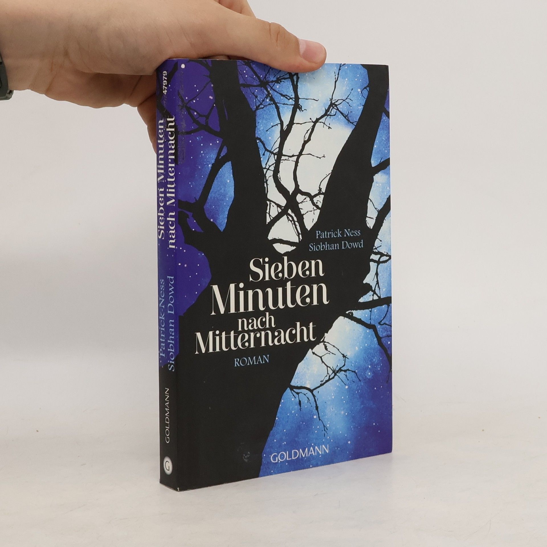 Patrick Ness Sieben Minuten nach Mitternacht
