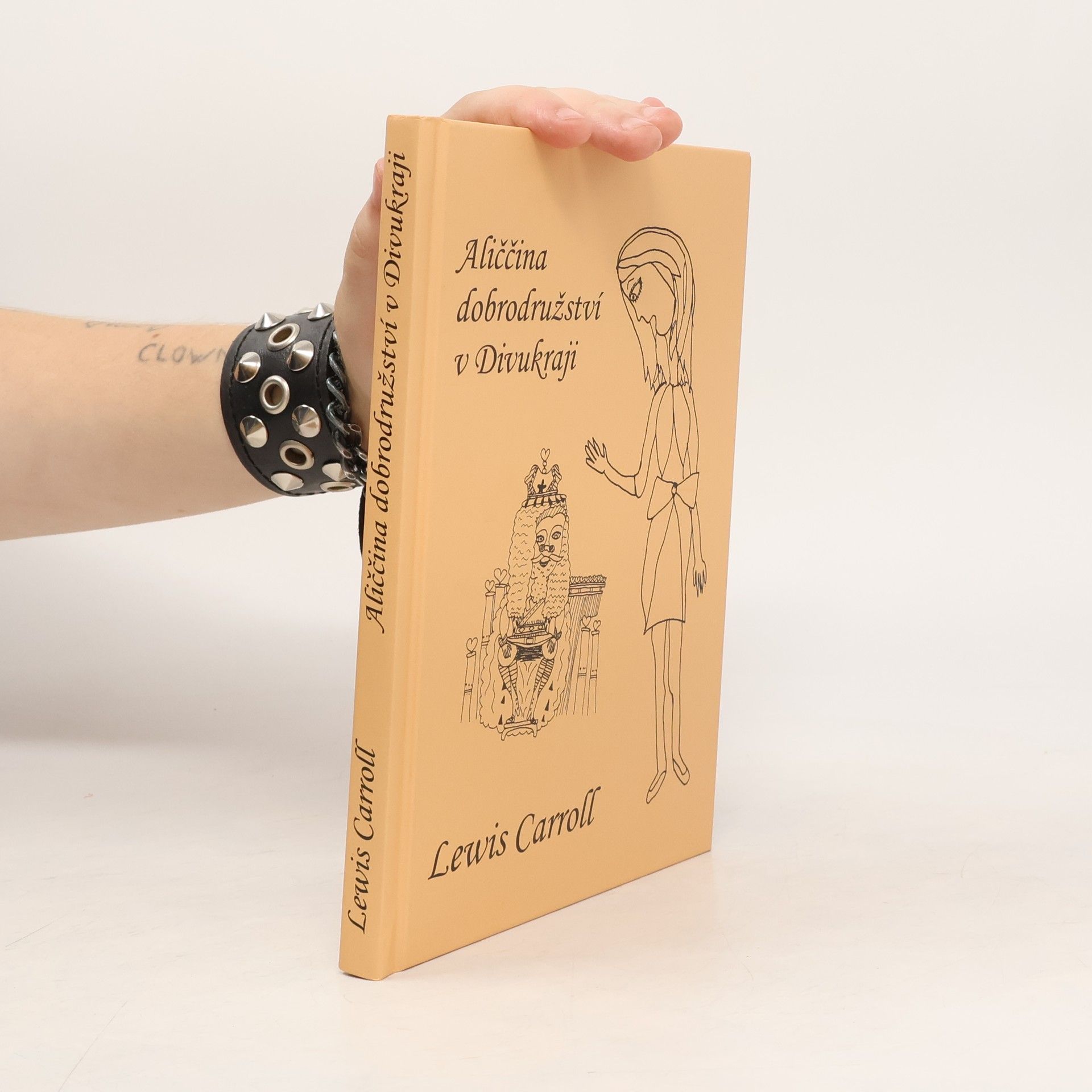 Lewis Carroll Aliččina dobrodružství v Divukraji