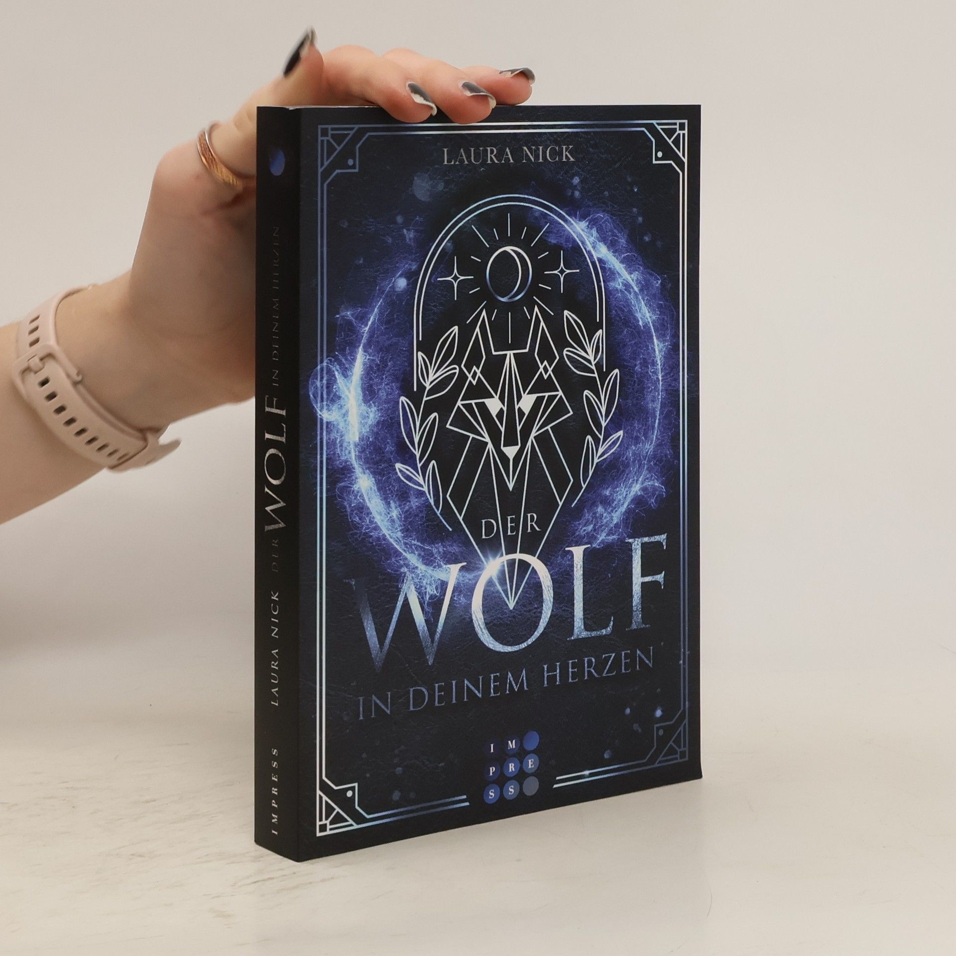Laura Saunsbury Legend of the North 1: Der Wolf in deinem Herzen