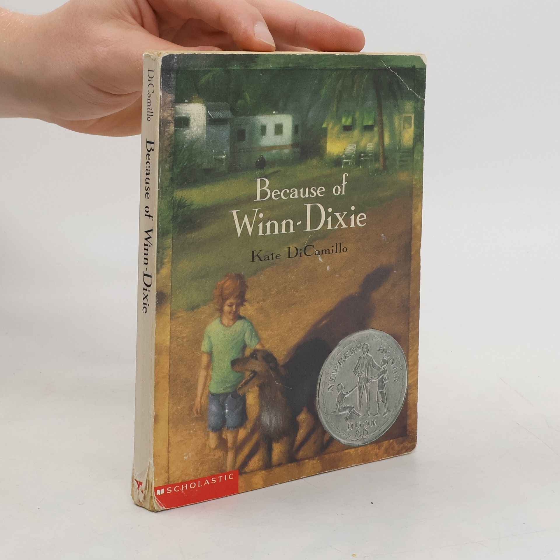 Kate DiCamillo Because of Winn-Dixie