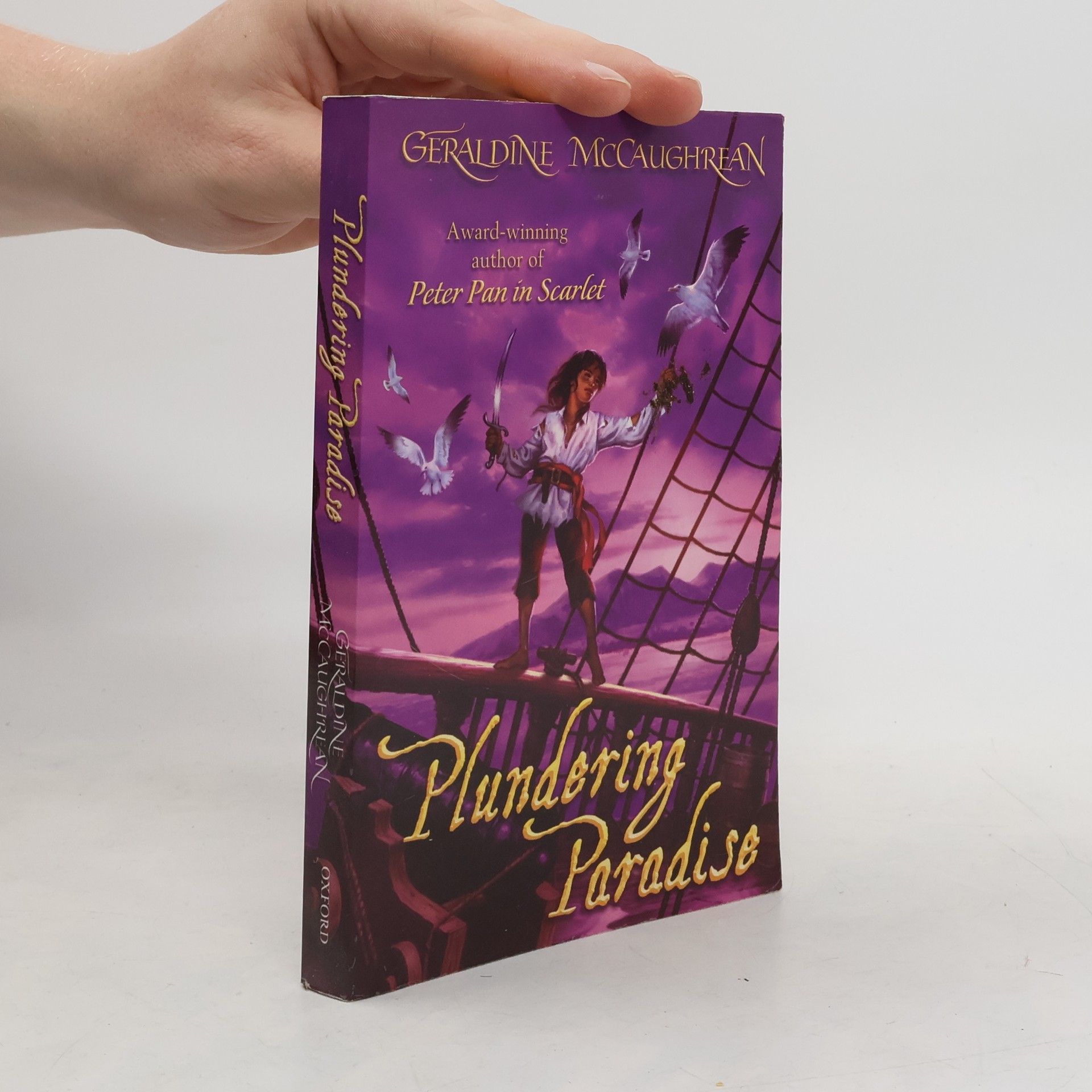 Geraldine McCaughrean Plundering Paradise