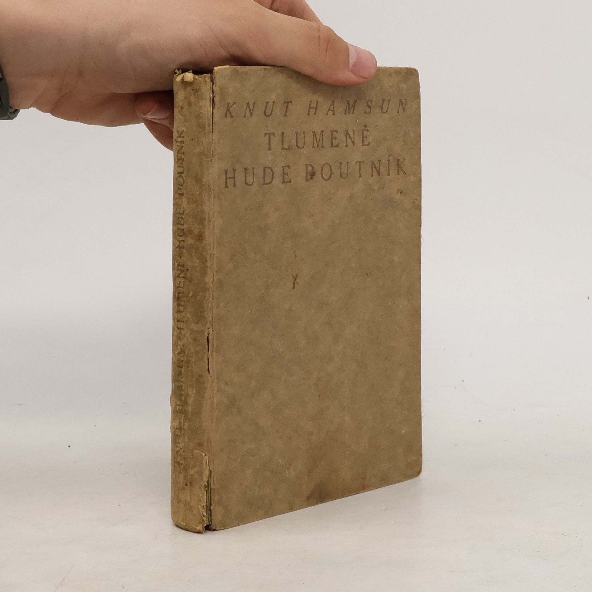 Knut Hamsun Tlumeně hude poutník