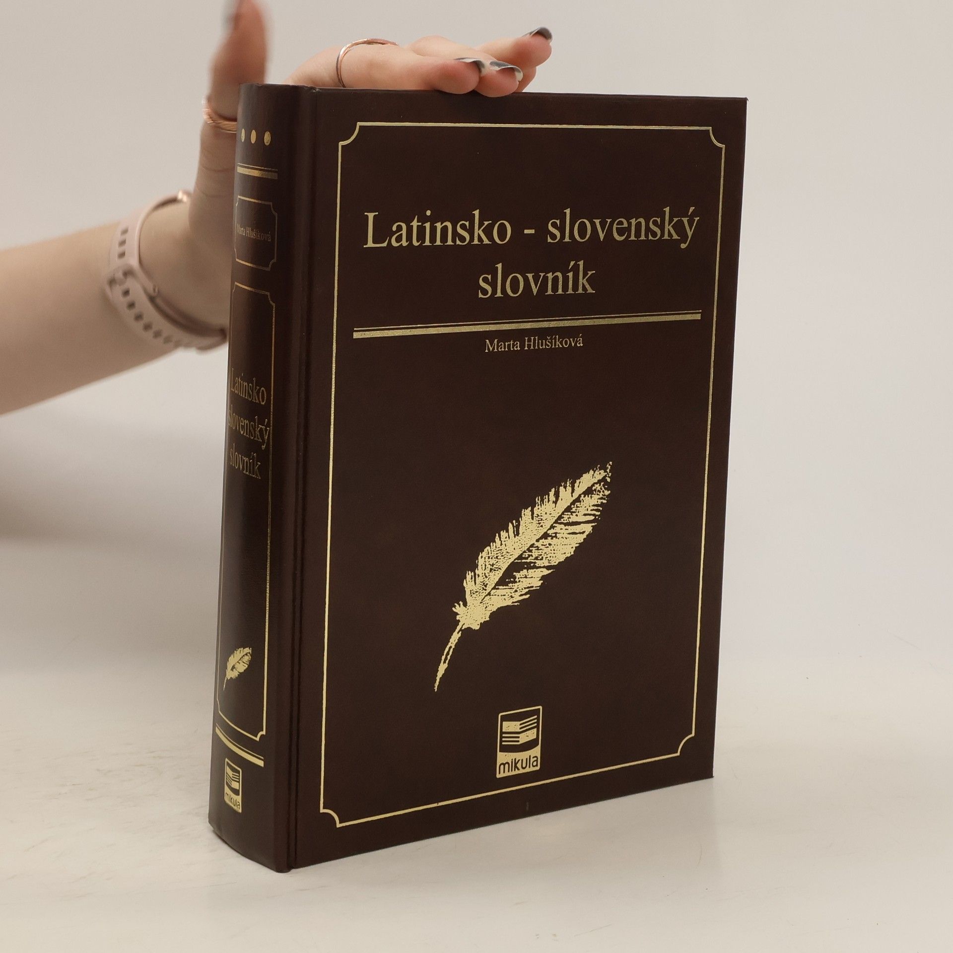 Marta Hlušíková Latinsko-slovenský slovník
