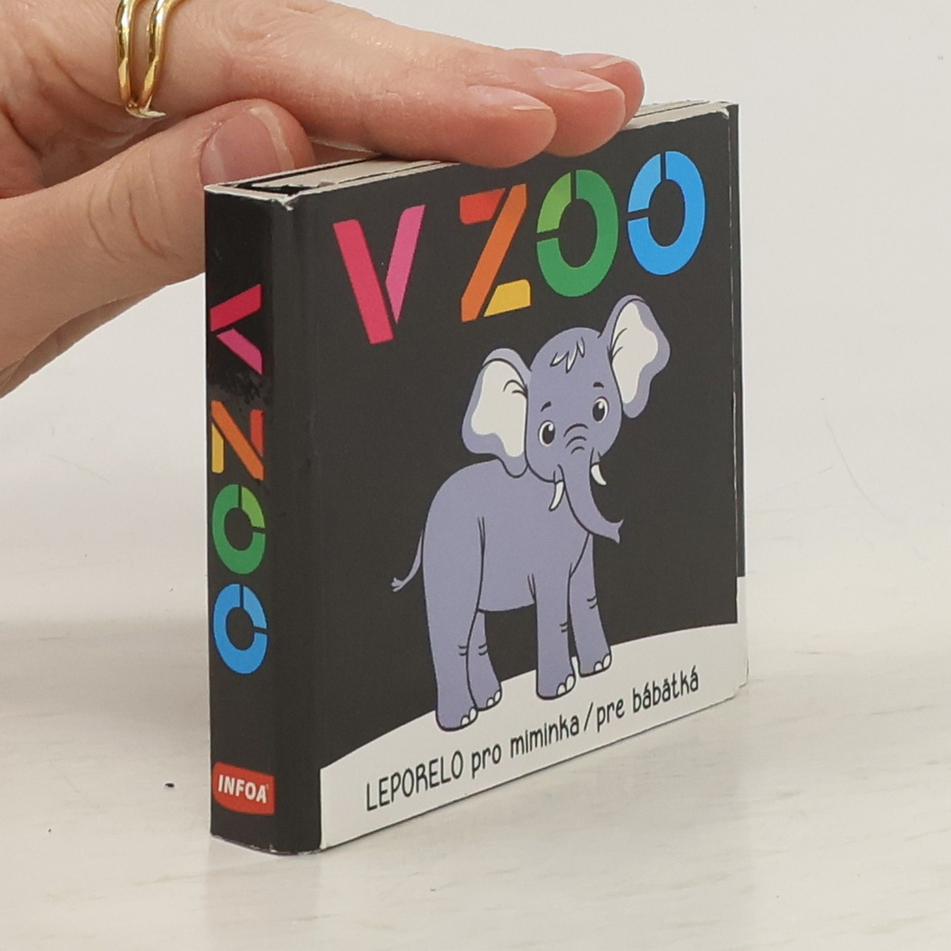 kolektiv V ZOO - Leporelo pro miminka / pre bábetká