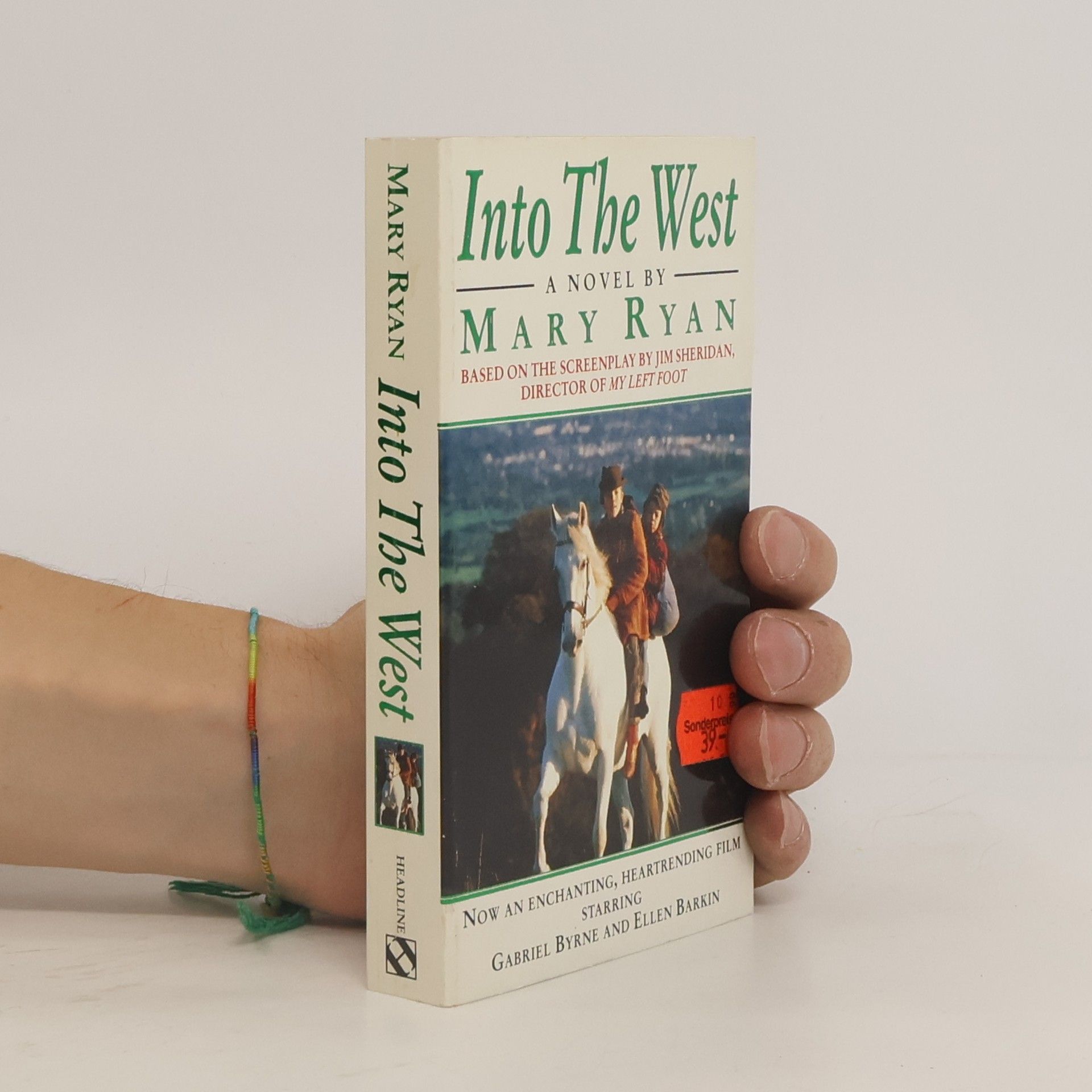 Mary Ryan Into the West
