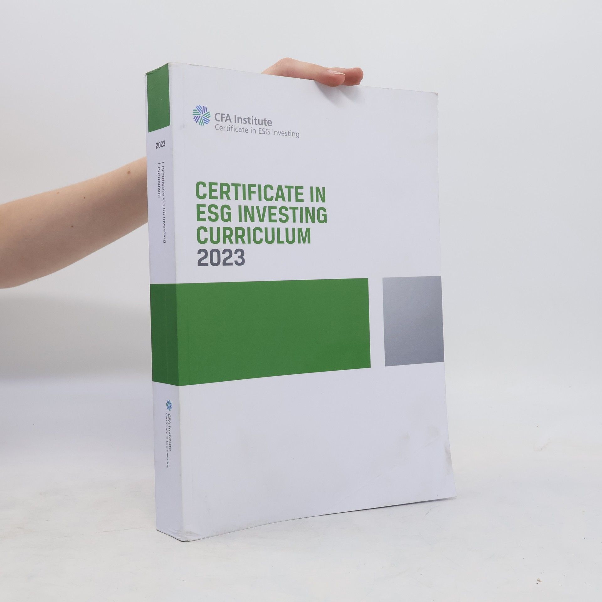 Collectif d'auteurs Certificate in ESG Investing Curriculum