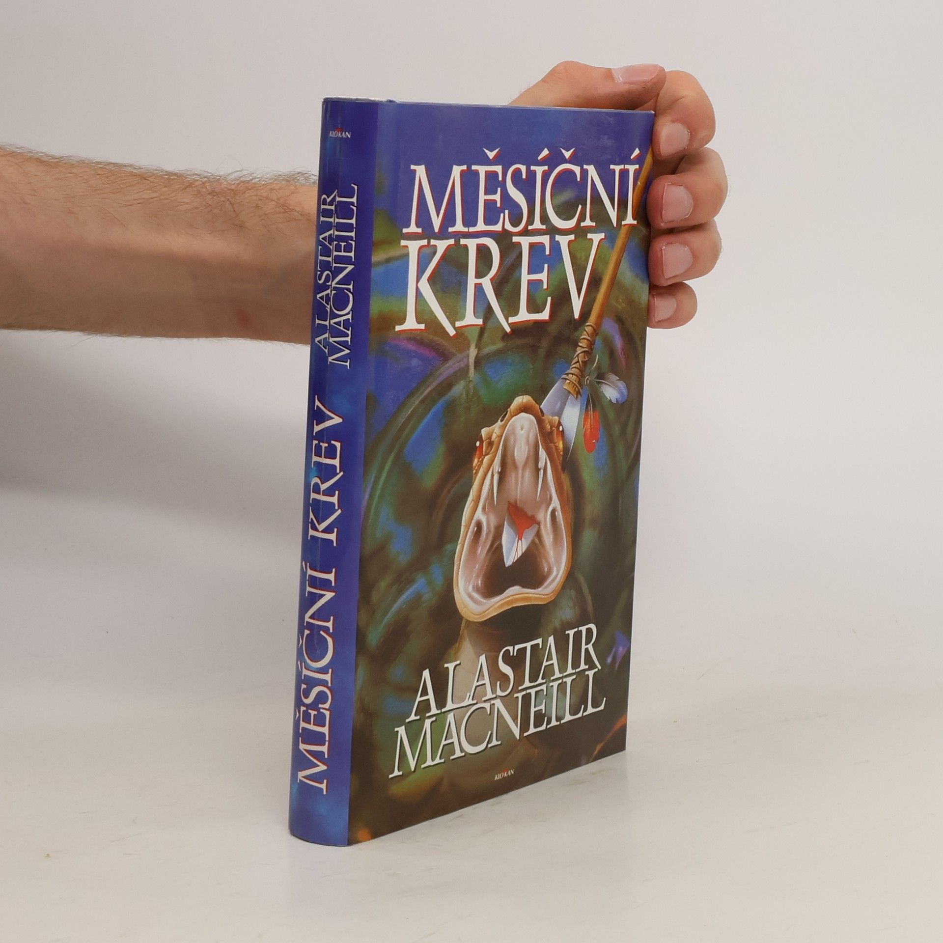 Alistair MacLean Měsíční krev