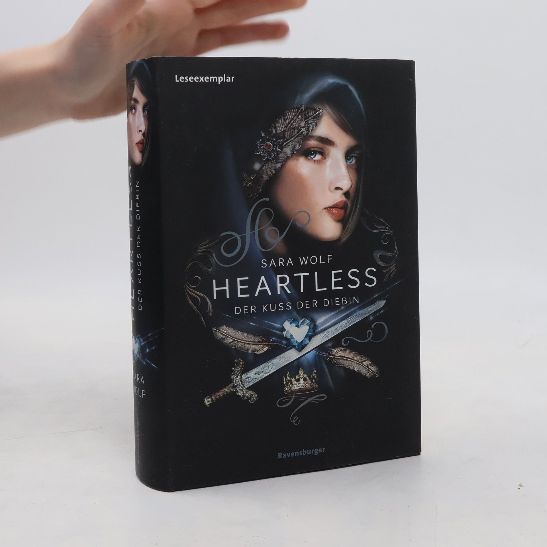 Sara Wolf Heartless 1: Der Kuss der Diebin