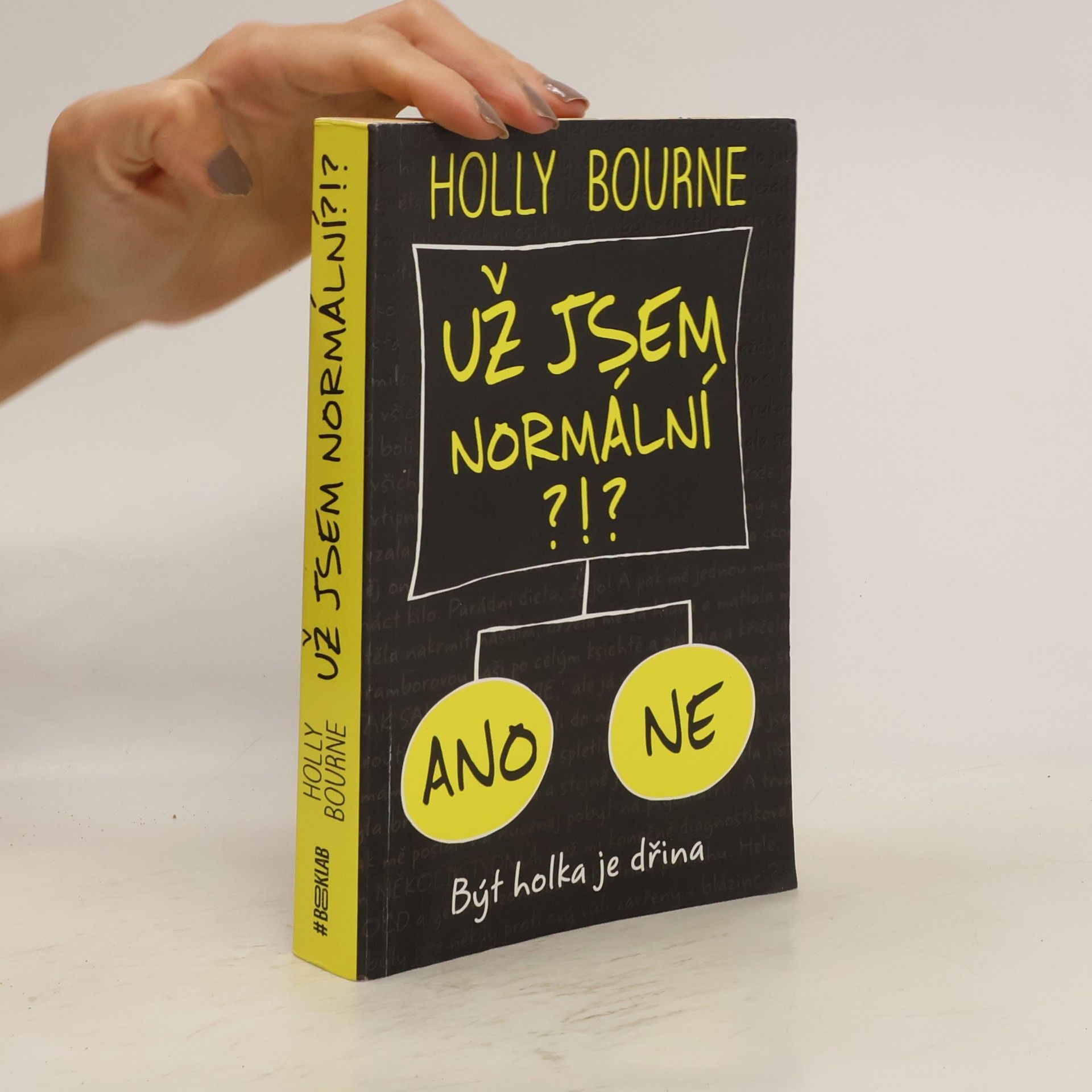Holly Bourne Už jsem normální?!?