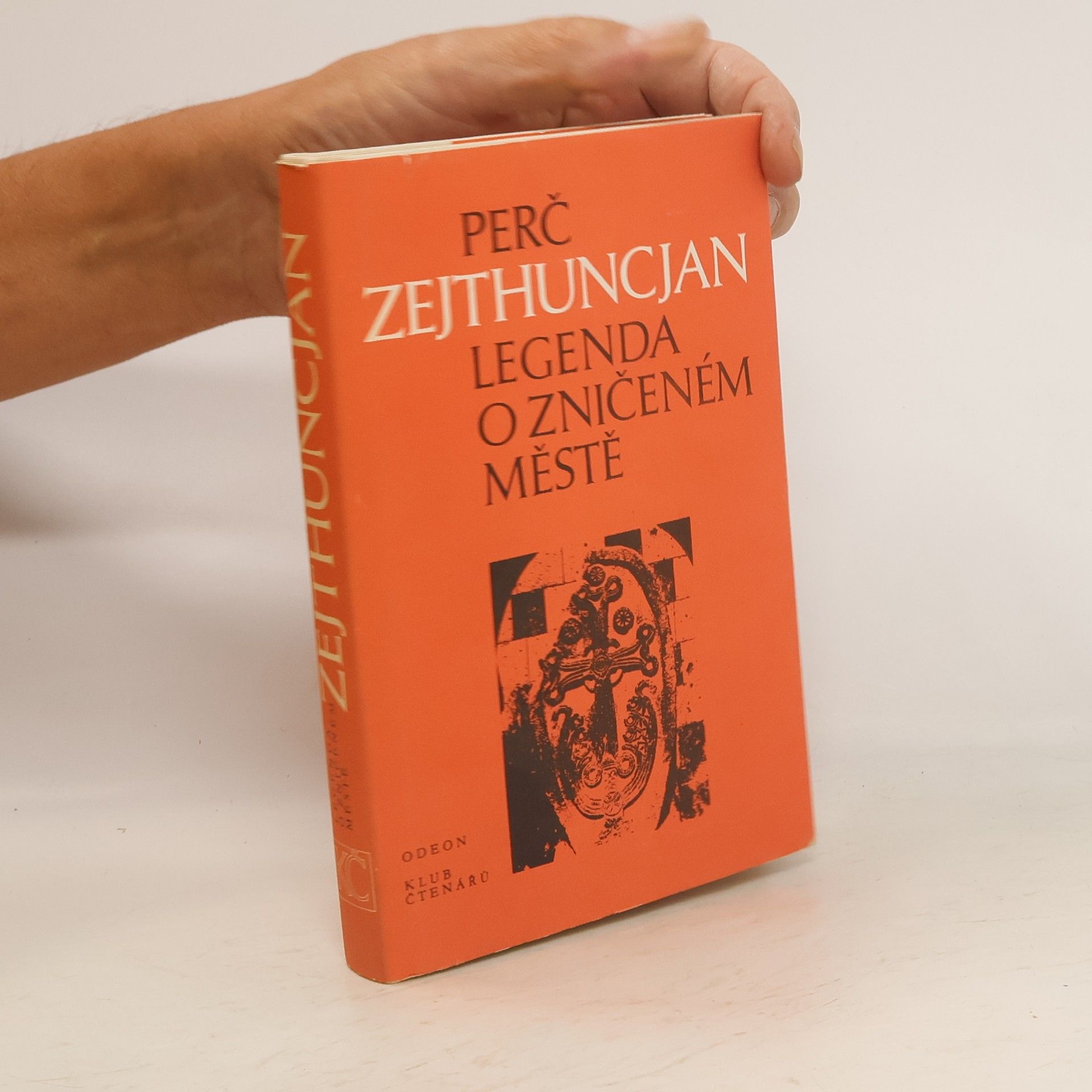 Perč Zejthuncjan Legenda o zničeném městě