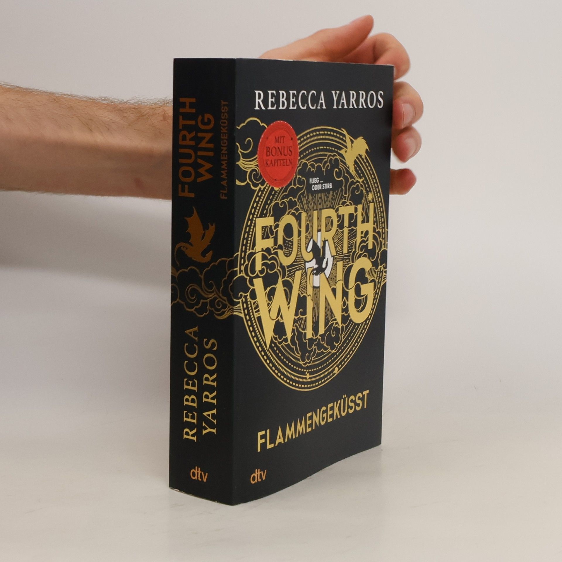 Rebecca Yarros Fourth Wing Flammengeküsst