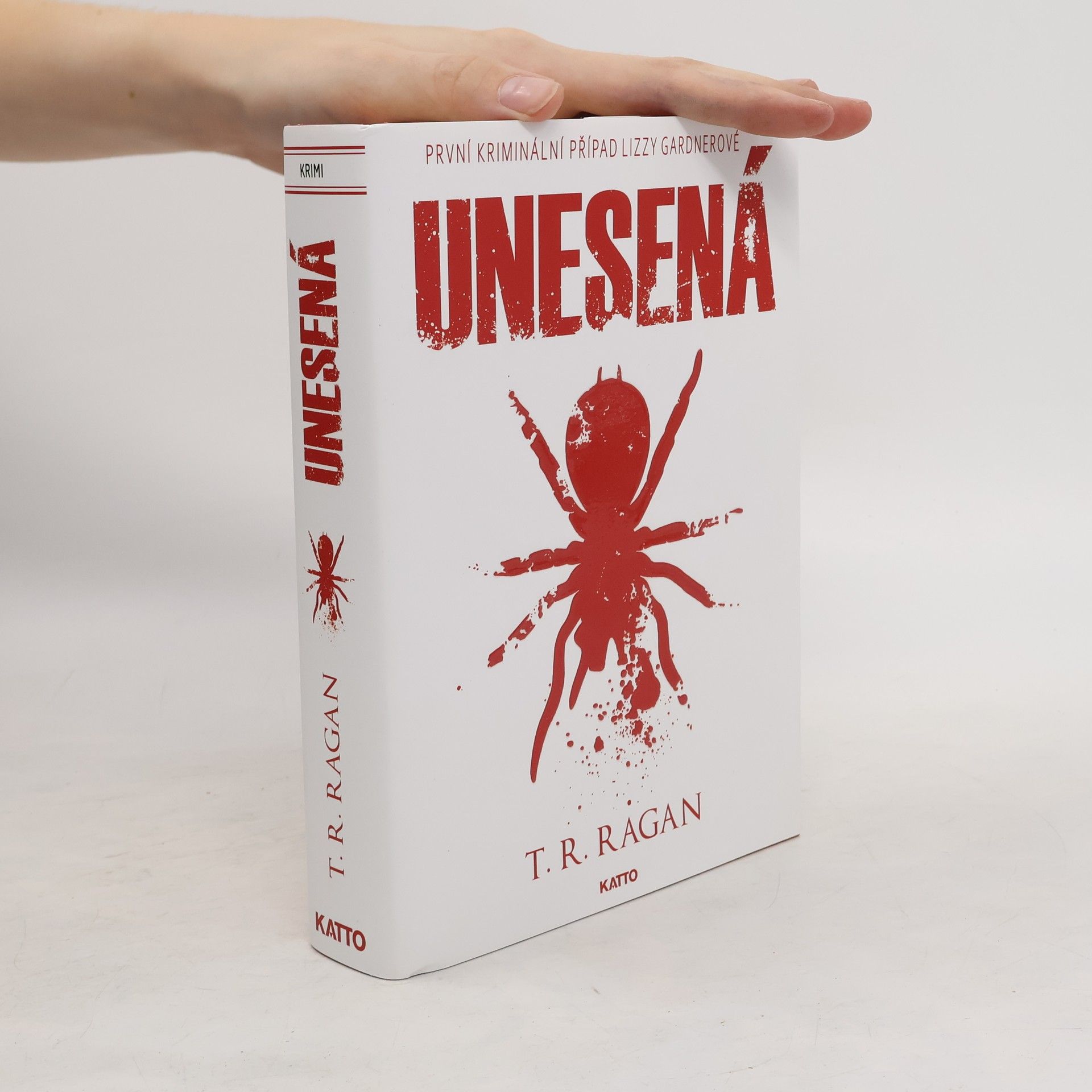 Theresa Ragan Unesená