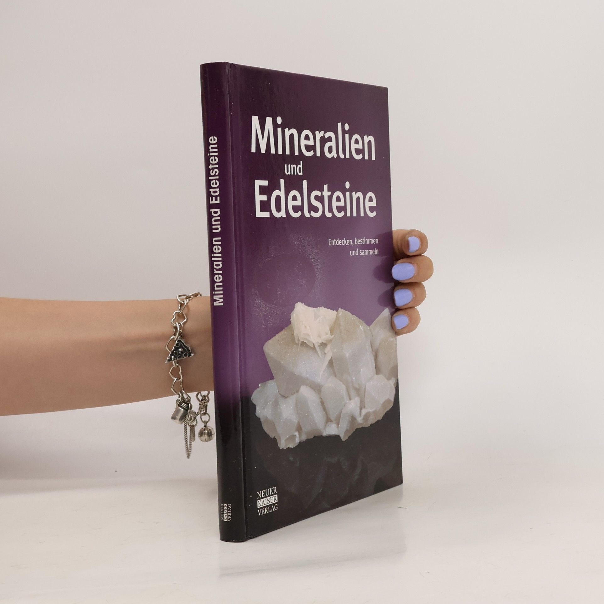 Collectif d'auteurs Mineralien und Edelsteine